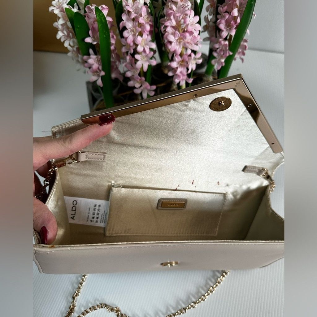 Aldo Aldo beige envelope clutch with gold chain Size ONE SIZE - 6 Thumbnail