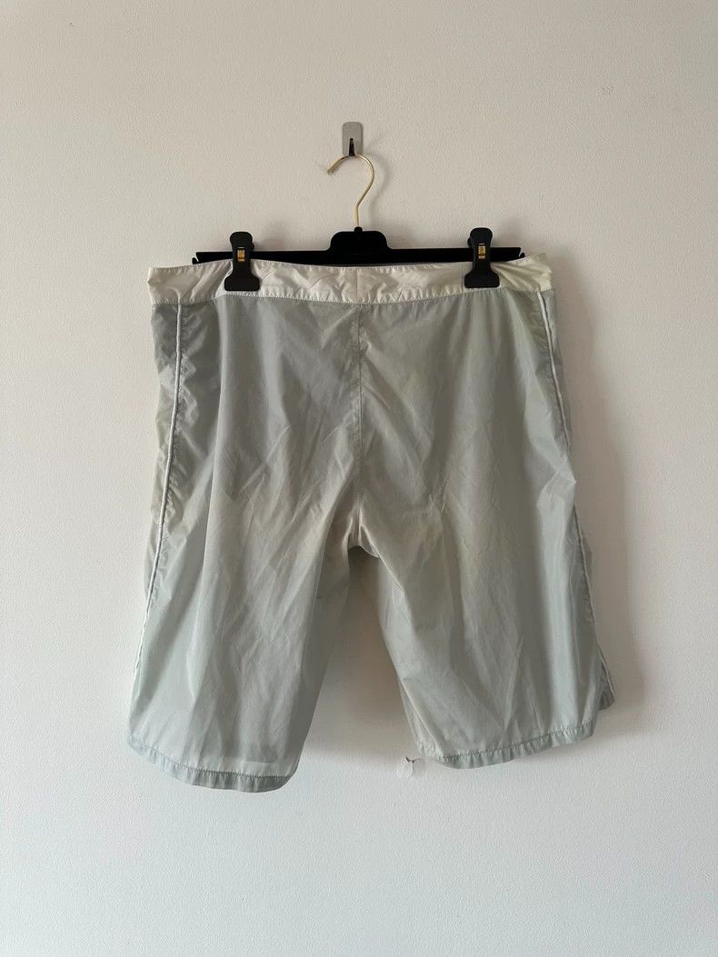 Prada Prada Men's color-blocked nylon fabric short 2501-Nextarrow Size US 38 / EU 54 - 2 Thumbnail