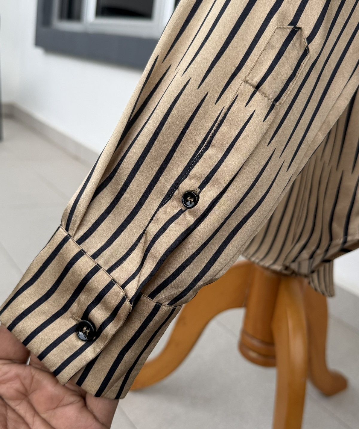 Maison Margiela Maison Margiela Monogram Pattern Logo Long Sleeve Silk Shirt Size S / US 4 / IT 40 - 8 Thumbnail