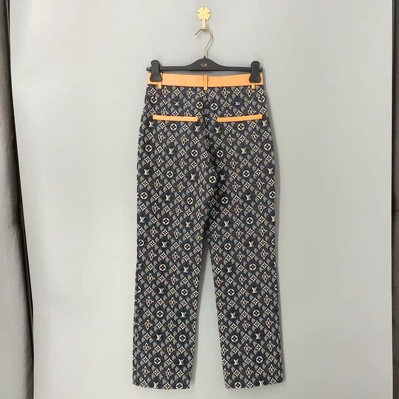 Louis Vuitton Louis Vuitton 1854 Full print parquet slacks pants Size US 36 / EU 52 - 2 Thumbnail
