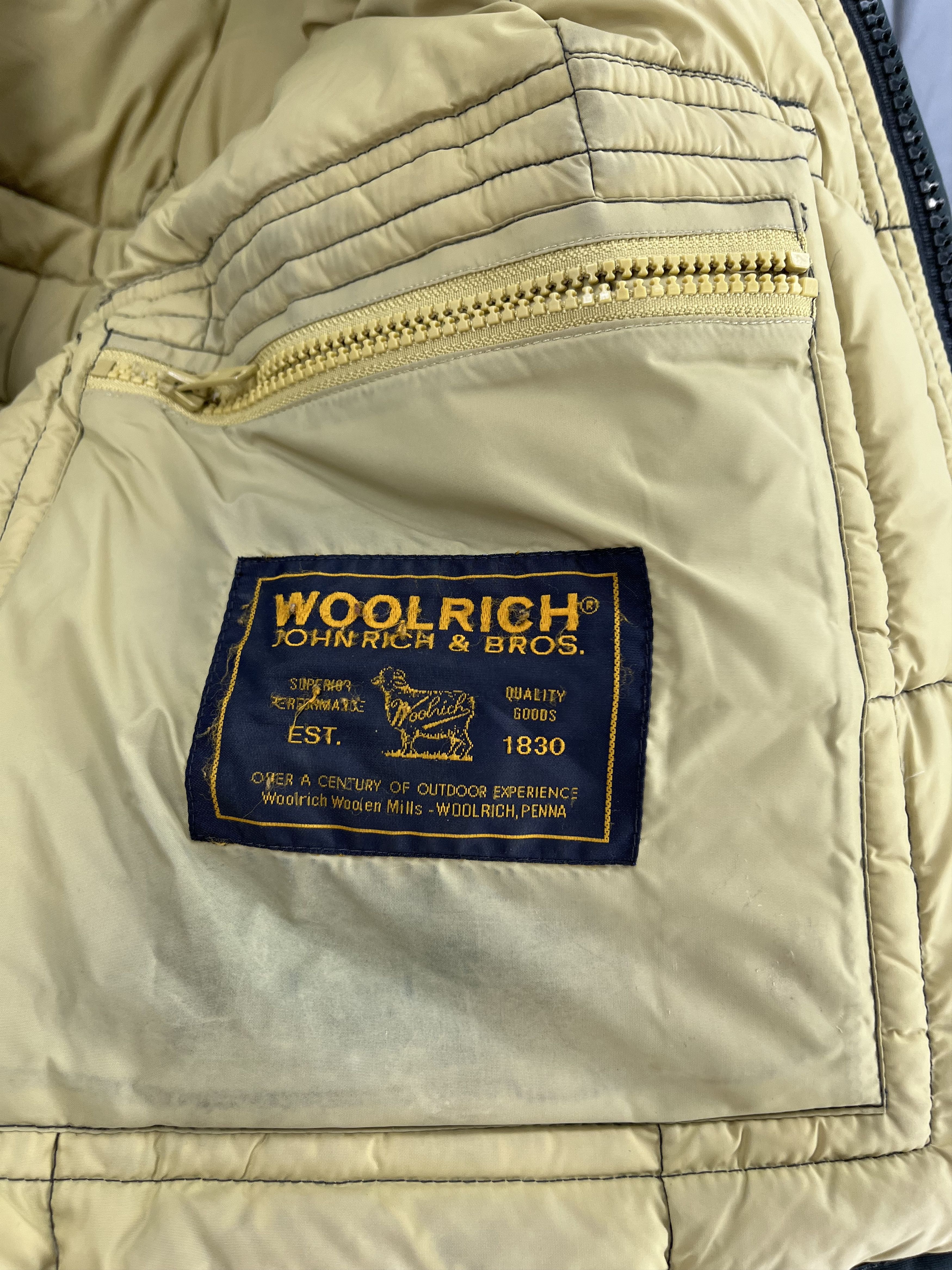 Vintage Vintage Woolrich men's jacket size L Size US L / EU 52-54 / 3 - 12 Thumbnail