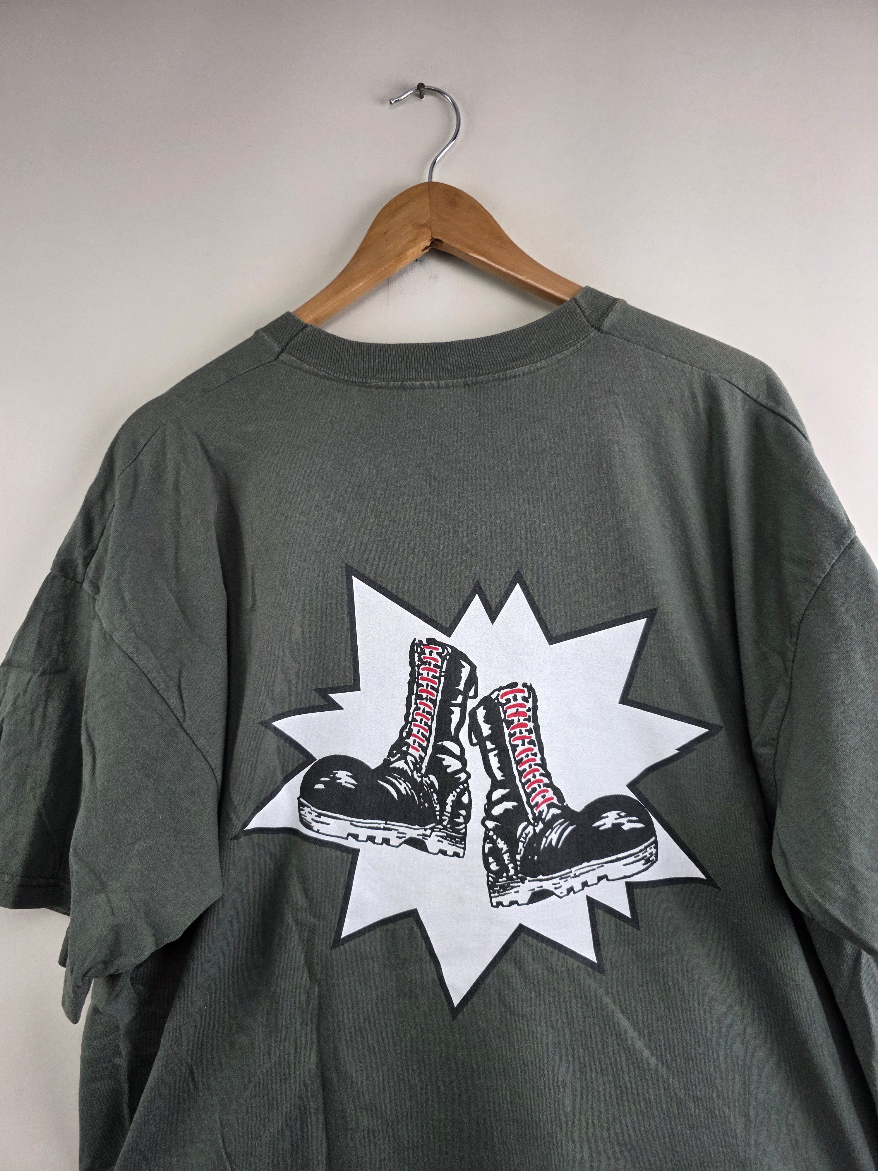 Band Tees 90s Agnostic Front Vintage Hardcore punk T shirt Size US XL / EU 56 / 4 - 6 Thumbnail