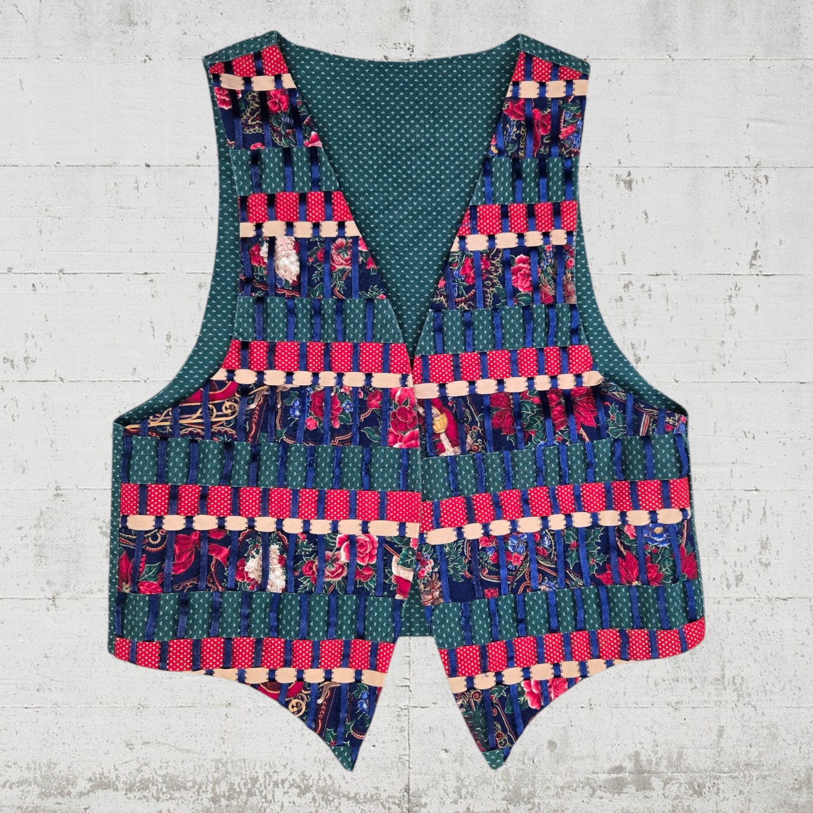 Handmade Vintage Handmade Christmas Open Vest Size Medium Size M / US 6-8 / IT 42-44 - 2 Thumbnail