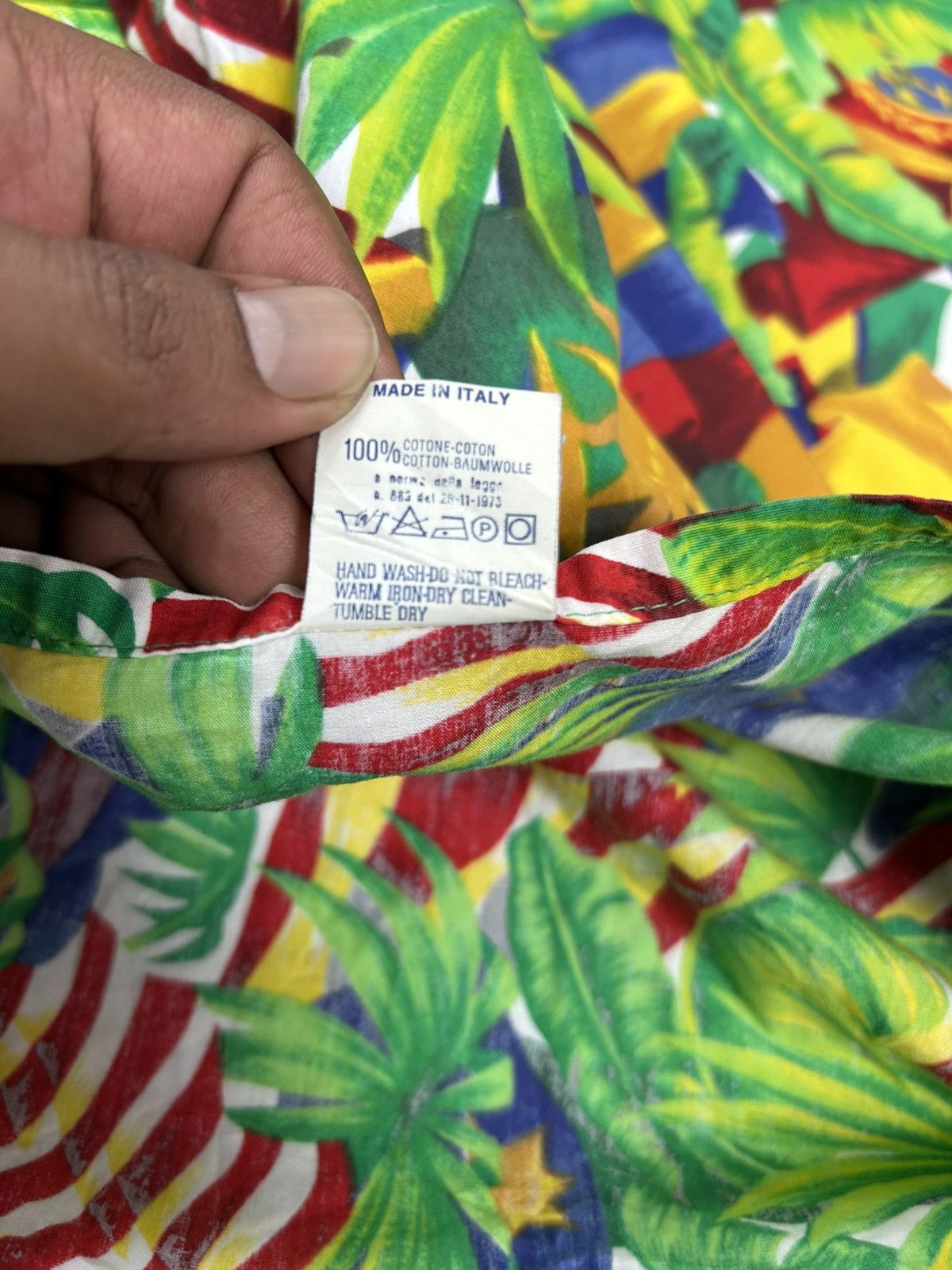 Versace Jeans Couture Vintage Versace Jeans Couture Aloha Shirt Size US L / EU 52-54 / 3 - 13 Thumbnail