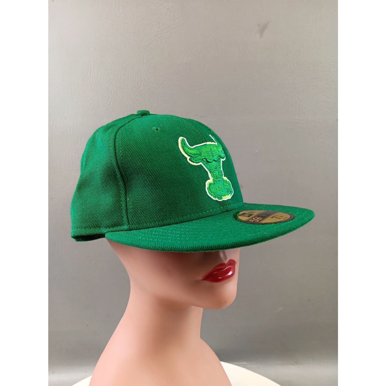 New Era New Era Windy City Chicago Bulls Fitted 59Fifty Hat Green 7 5/8 Mens NBA Basketball Cap Size ONE SIZE - 2 Thumbnail