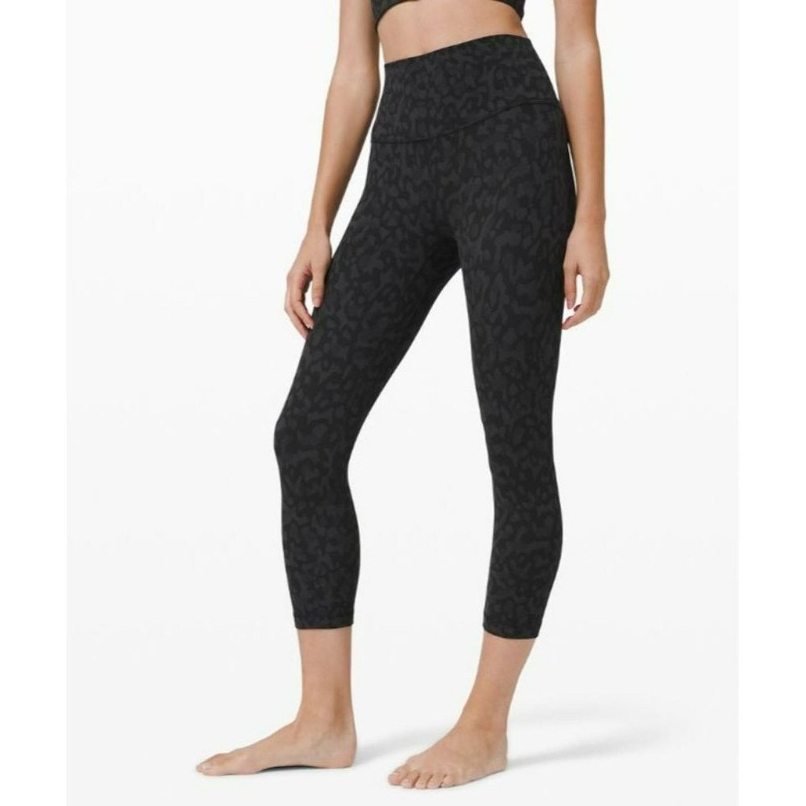 Lululemon Lululemon Align High Rise Crop 21" Deep Coal Camo Leggings 4 Size 27" / US 4 / IT 40 - 1 Thumbnail