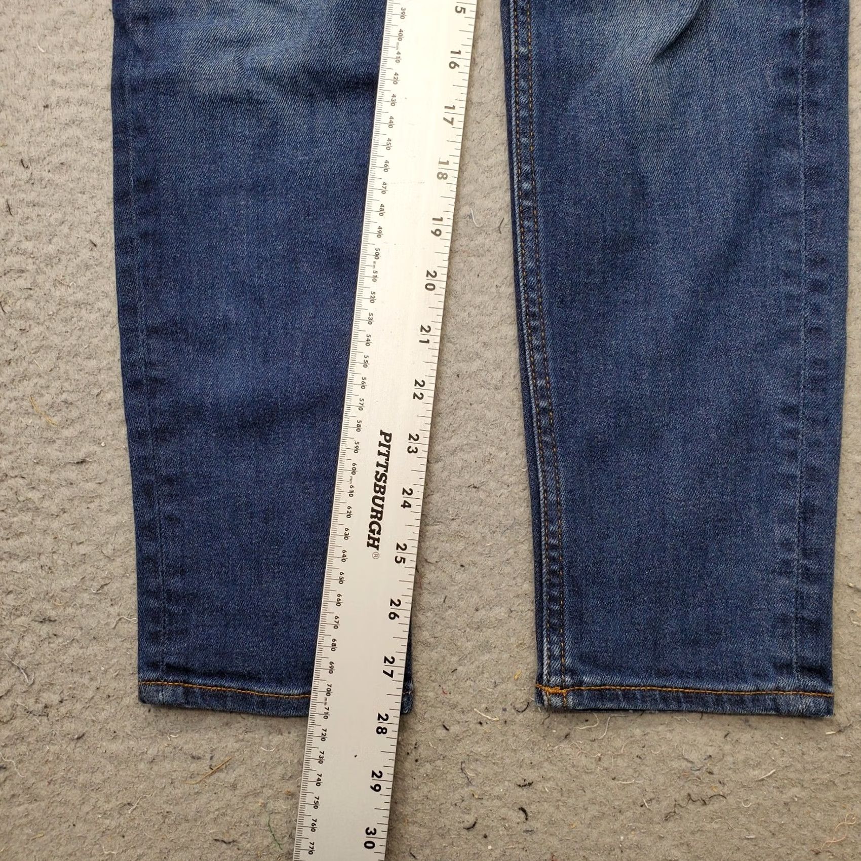 Vintage VIGOSS Jagger Jeans Womens 27x27 Blue Denim Distressed Classic Fit Skinny Leg Womens Size: 27 Blue Denim Distressed 5-Pocket Design Skinny Jeans Mens? Size 27" / US 4 / IT 40 - 4 Thumbnail