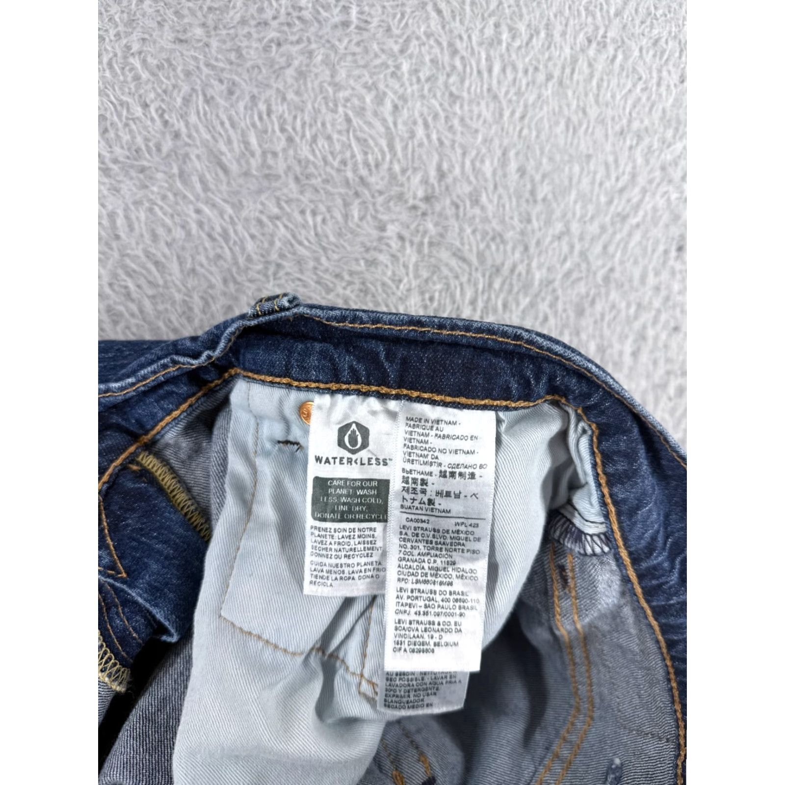 Levi's Levi's Jeans Men Slim 38 Blue Denim 512 Premium Distressed 29 Inseam 36 Waist 38 5-Pocket Logo Button Zip Regular Inseam 29 Vintage No Size US 38 / EU 54 - 7 Thumbnail