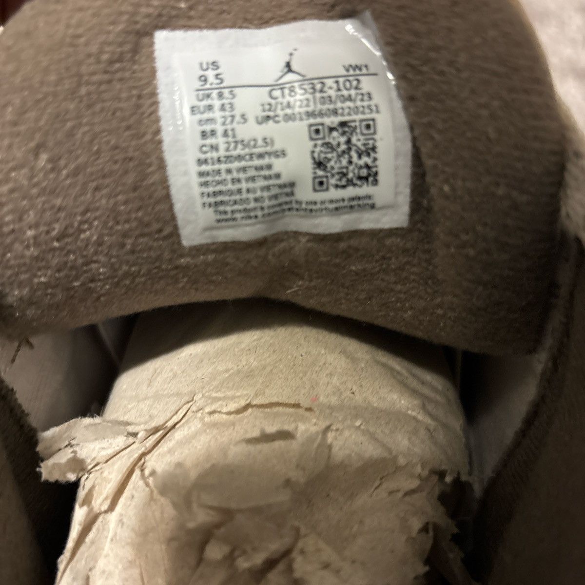 Nike Air Jordan 3 Retro ‘Palomino’ Size US 9.5 / EU 42-43 - 2 Thumbnail