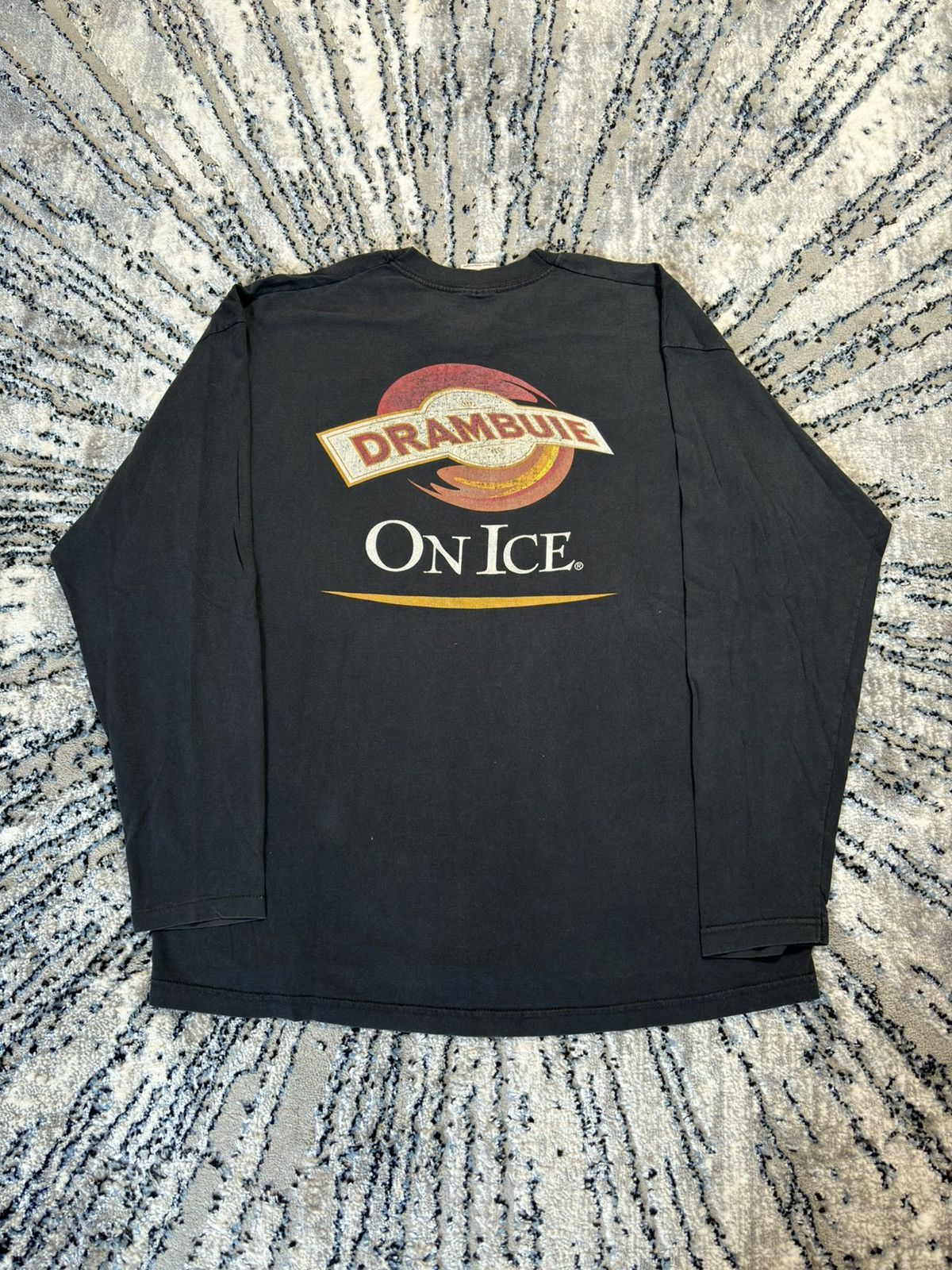 Vintage Vintage 90s Drink Me Alcohol Joke Statement T Shirt Black Size US XL / EU 56 / 4 - 3 Thumbnail