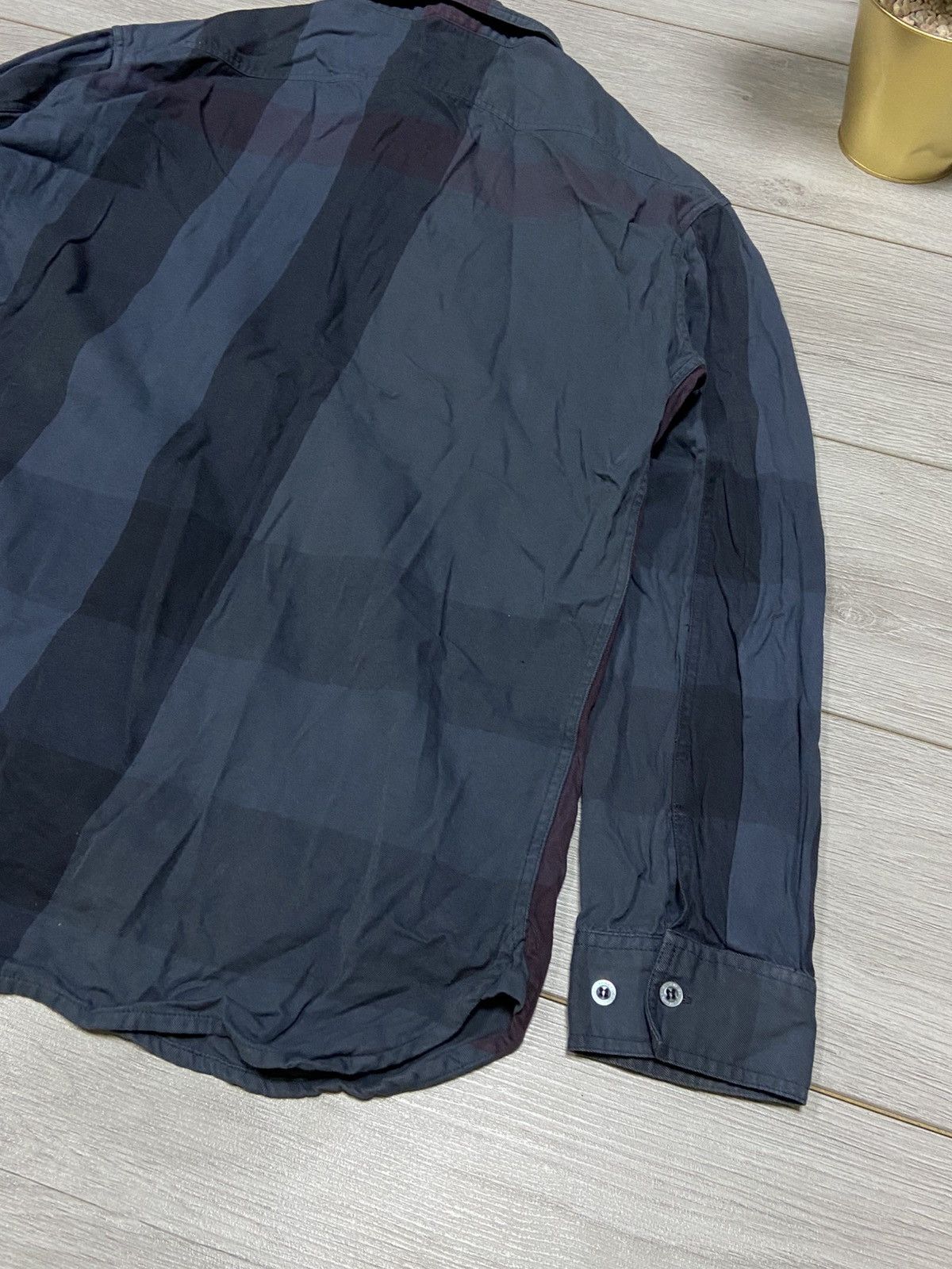 Burberry Burberry Brit shirt nova check dark blue overprint vintage Size US XL / EU 56 / 4 - 9 Thumbnail