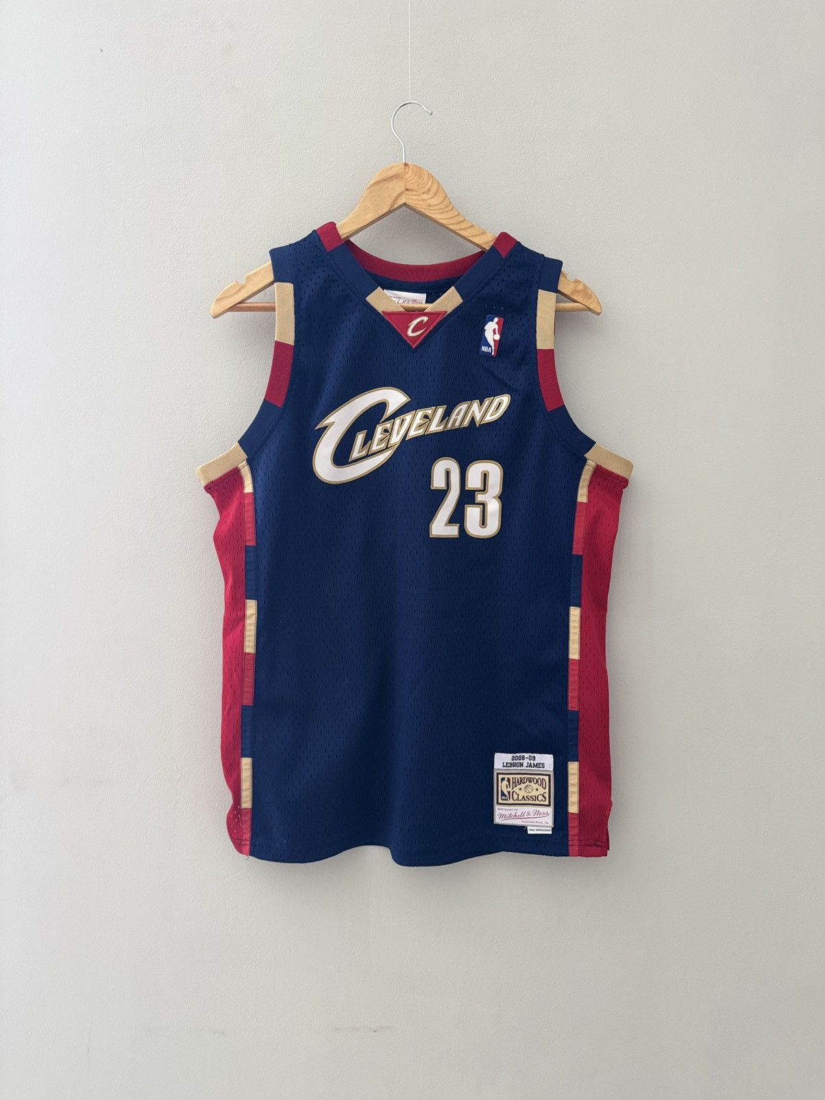 NBA Cleveland Cavaliers #23 LeBron James Jersey Blue Size US S / EU 44-46 / 1 - 1 Thumbnail