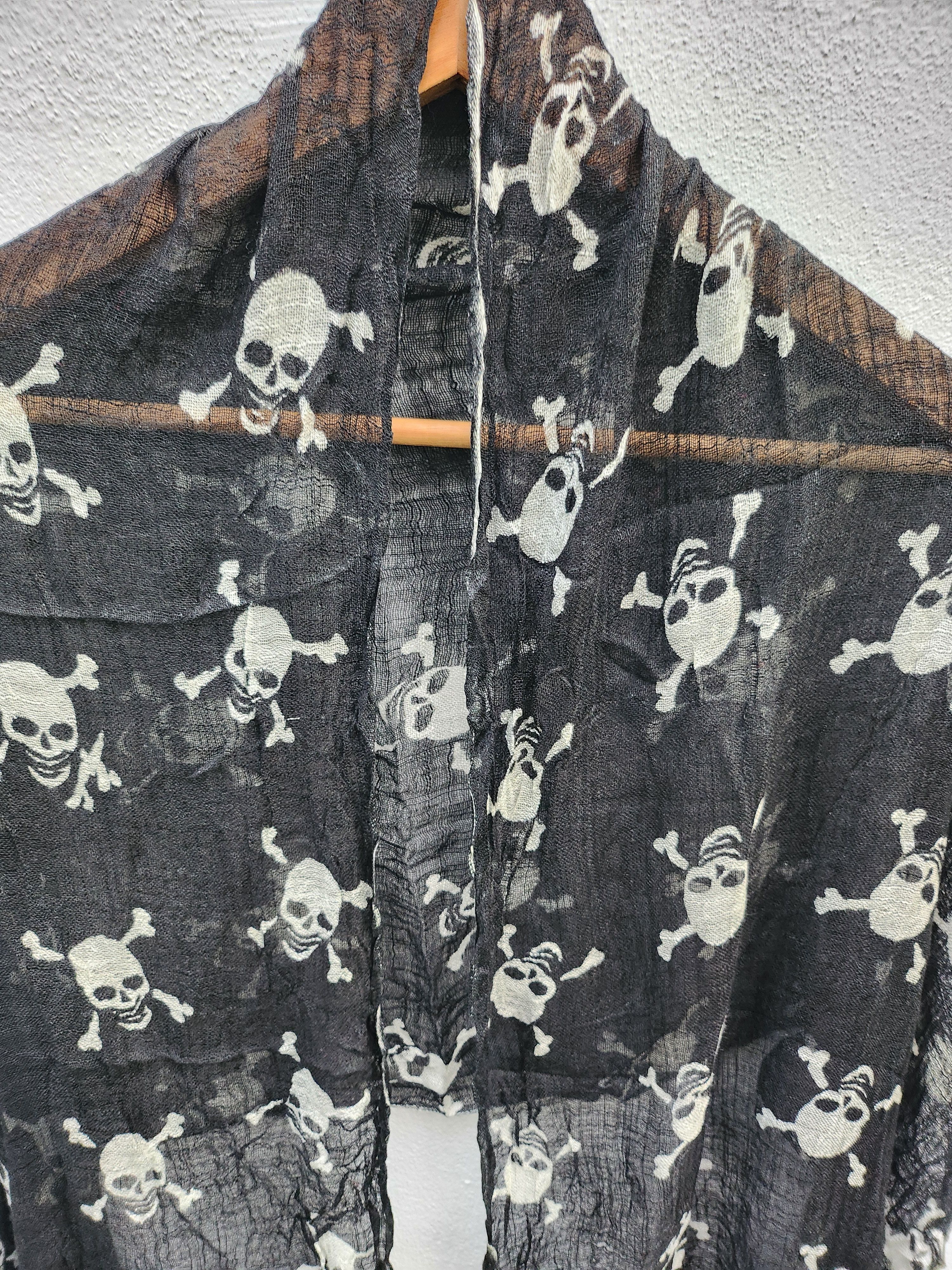 If Six Was Nine × Japanese Brand 💥Nice Skull And Bones Big Scarves Neck Wrap Liz Lisa Döll Size ONE SIZE - 2 Thumbnail