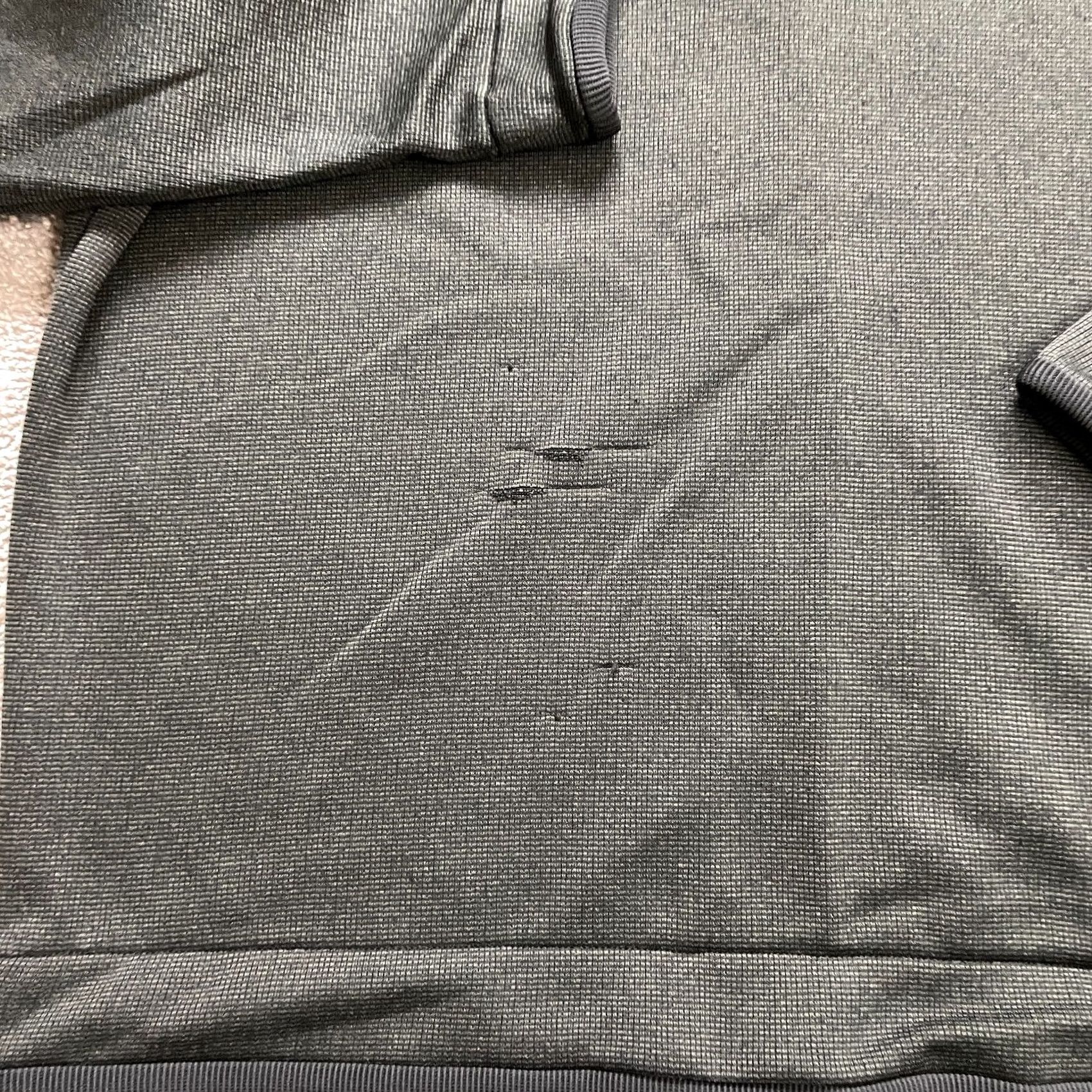 Under Armour Under Armour Golf Jacket Mens XL Gray 1/4 Zip Activewear Sports/Running/Walking Jacket Short Sleeve Stand-Up Collar Regular Fit Athletic Logo Size US XL / EU 56 / 4 - 4 Thumbnail