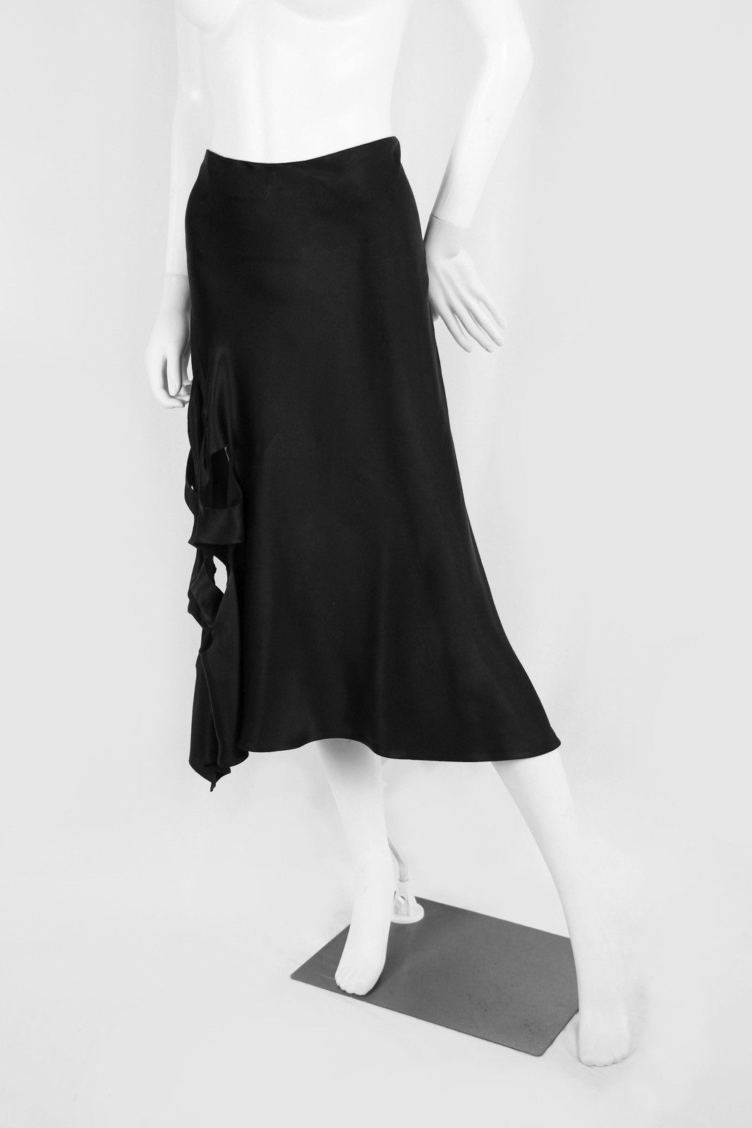 Gucci Gucci by Tom Ford S/S 2002 cut-out flower bias skirt Size 27" / US 4 / IT 40 - 2 Thumbnail