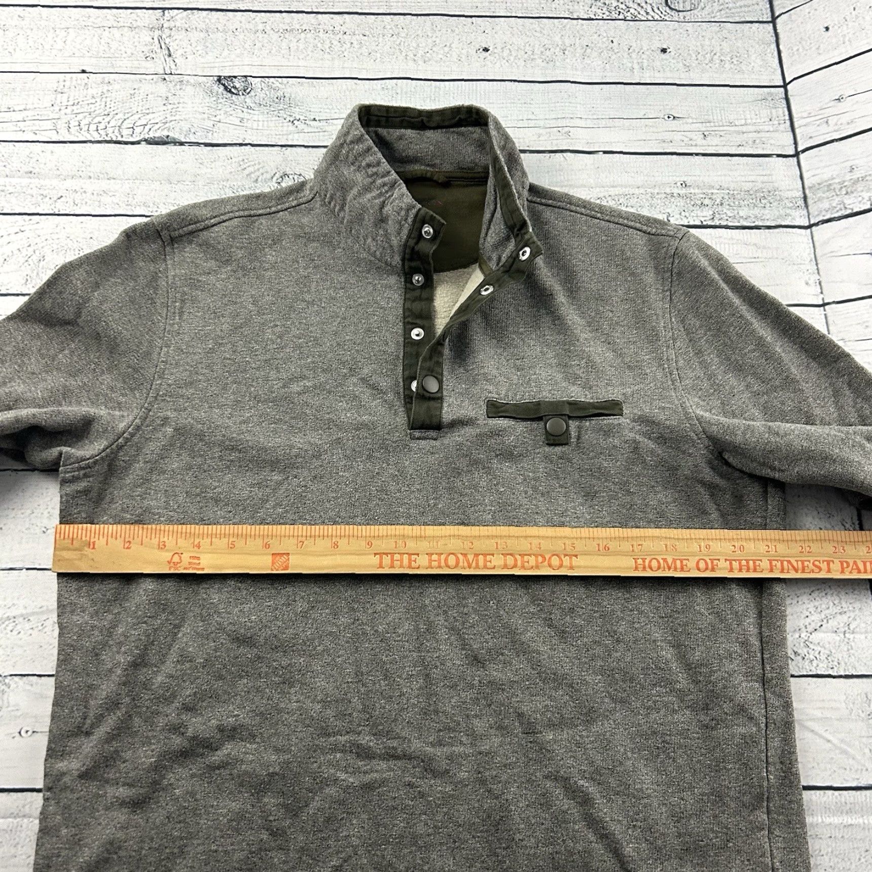 UNTUCKit UNTUCKit Parkson Pullover Jacket Mens Large Gray Green Snap Button Cotton Blend Shirt/Jacket Size US L / EU 52-54 / 3 - 5 Thumbnail