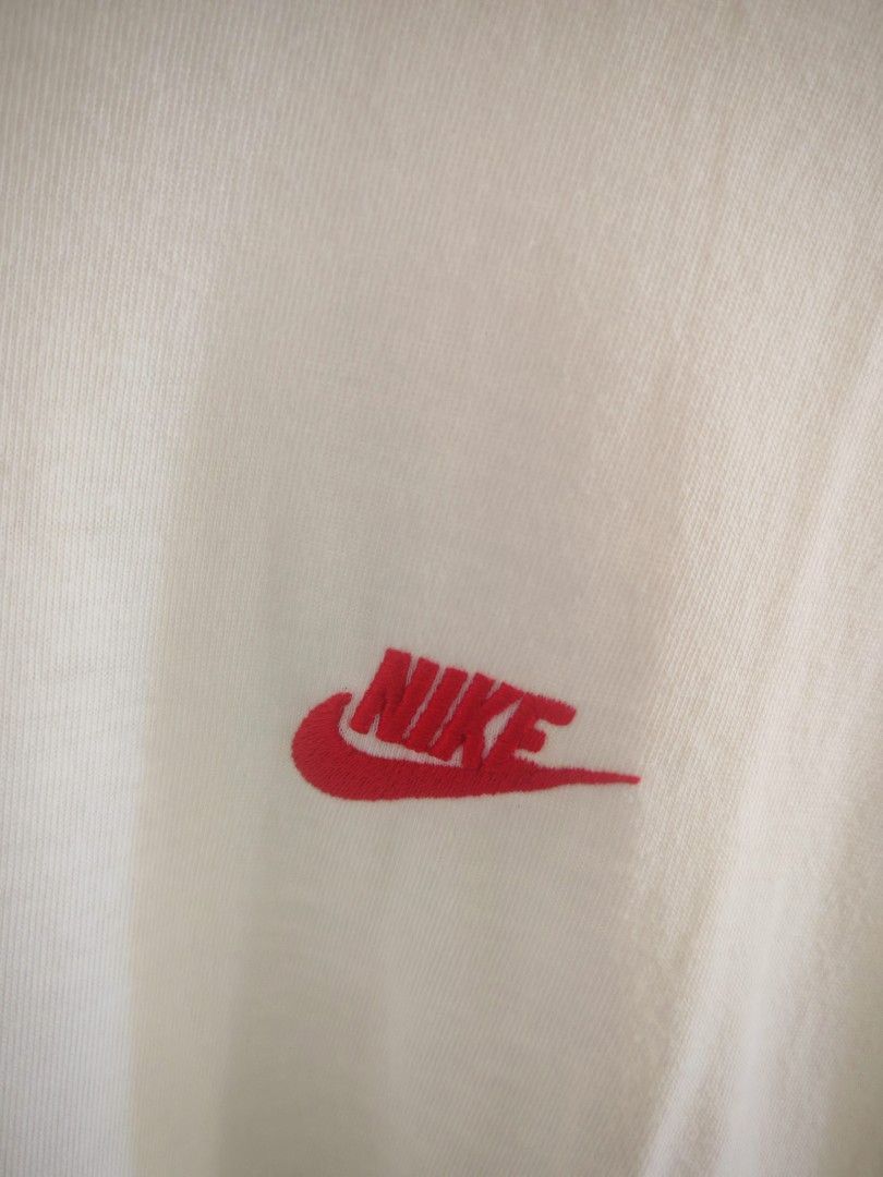 Nike Vintage 80s Nike Blue Tag Small Logo Tee Made in Japan Size US S / EU 44-46 / 1 - 3 Thumbnail