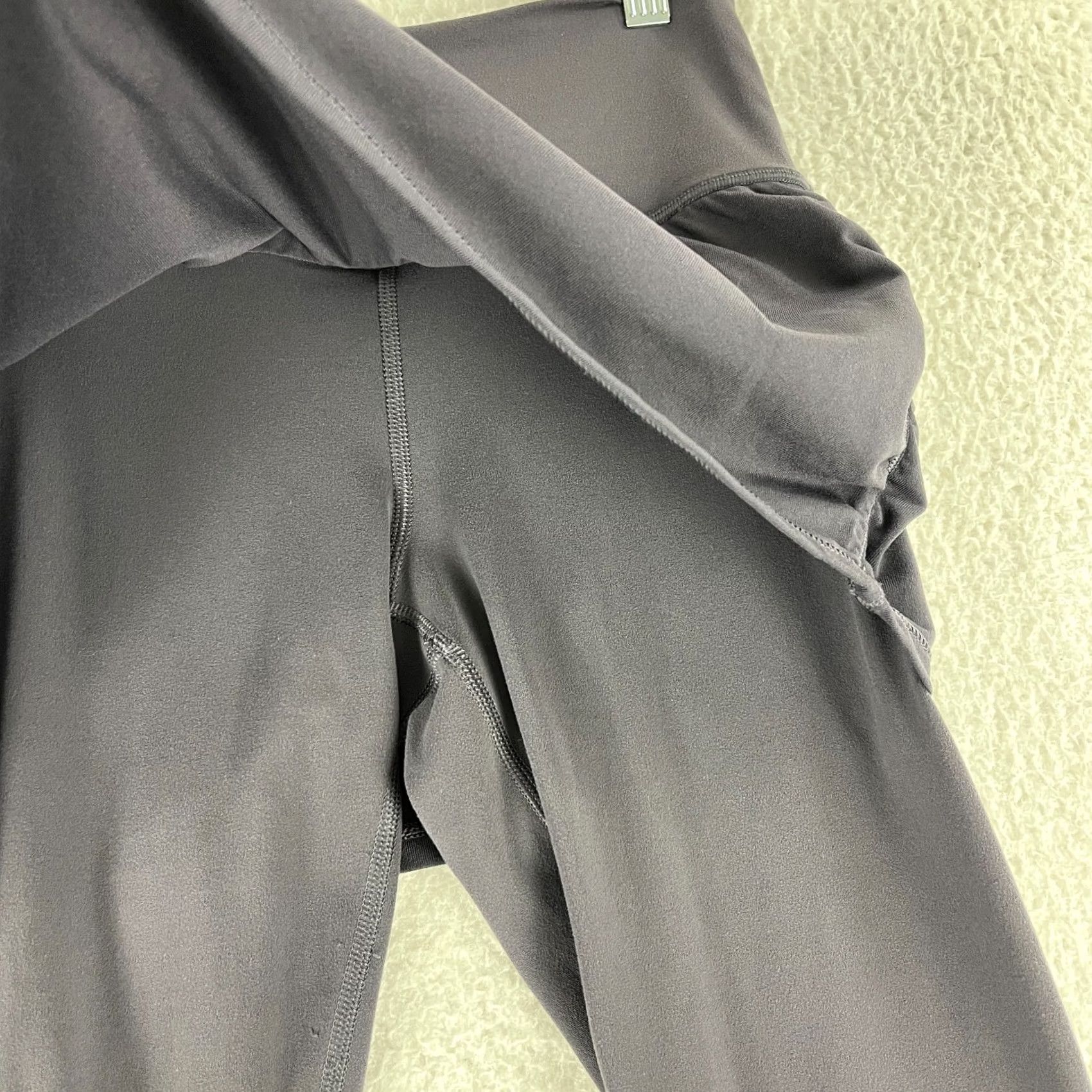 Athleta Athleta Leggings Womens XS Petite Purple Elation 2 in 1 7/8 Pant Skirt Gym Size 26" / US 2 / IT 38 - 5 Thumbnail