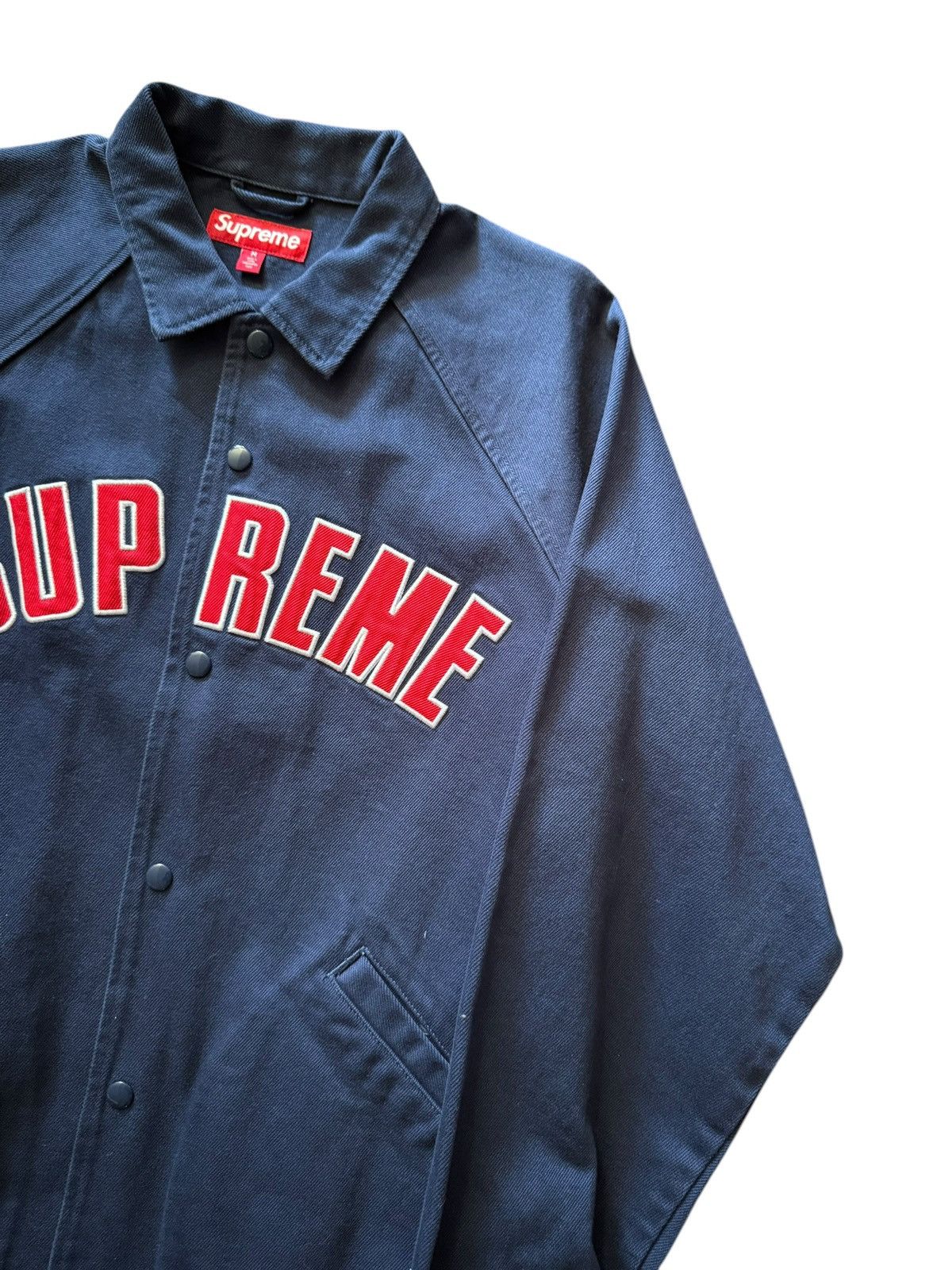 Supreme Supreme Navy/Red Arc Logo Denim Coach Jacket Size US M / EU 48-50 / 2 - 3 Thumbnail