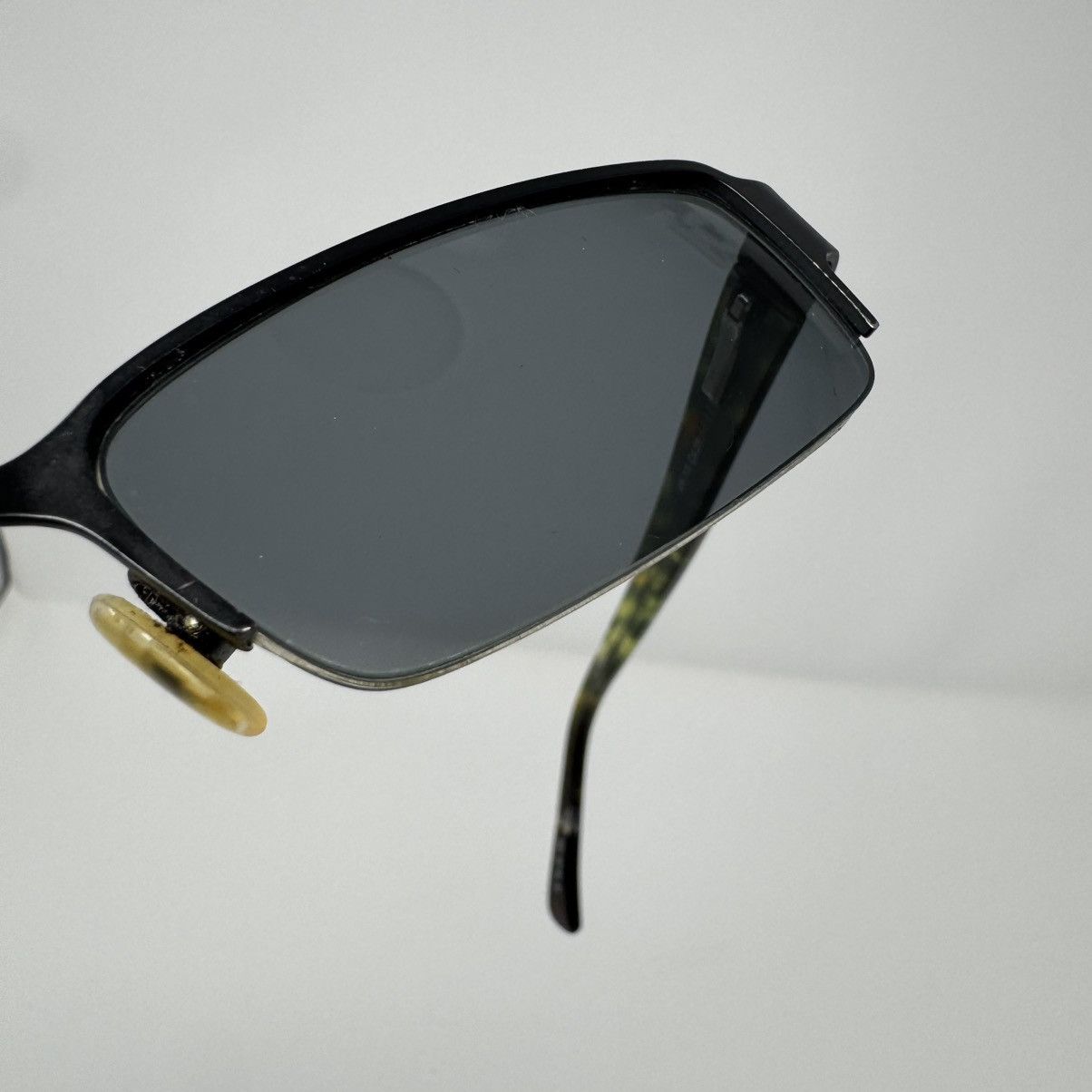 Vintage Michael Ryen Europa International MR-110 Col. 01 Sunglasses Size ONE SIZE - 9 Thumbnail
