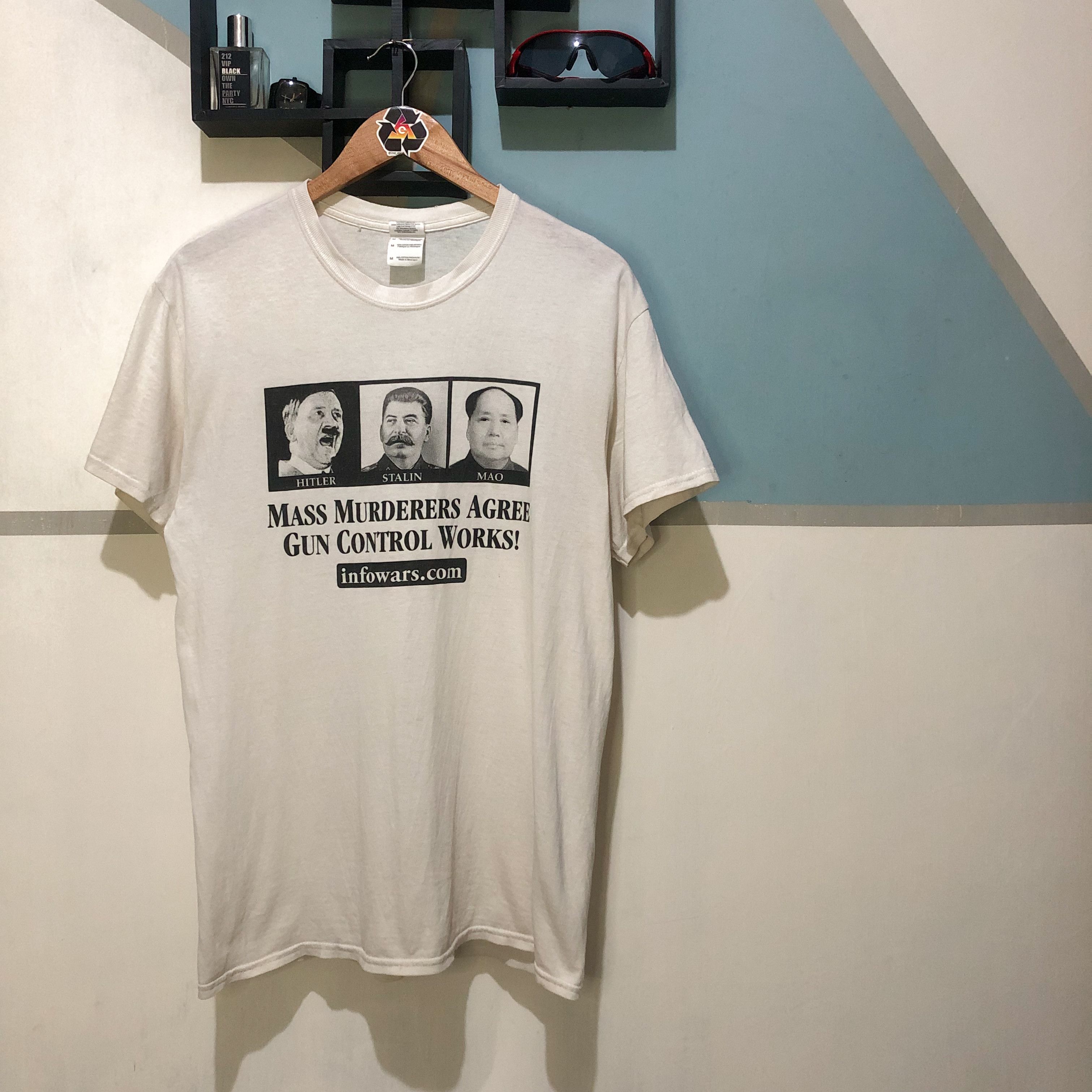 Vintage RARE Vintage Mass Murderers Agree Gun Control Works! T-Shirt Size US M / EU 48-50 / 2 - 2 Thumbnail
