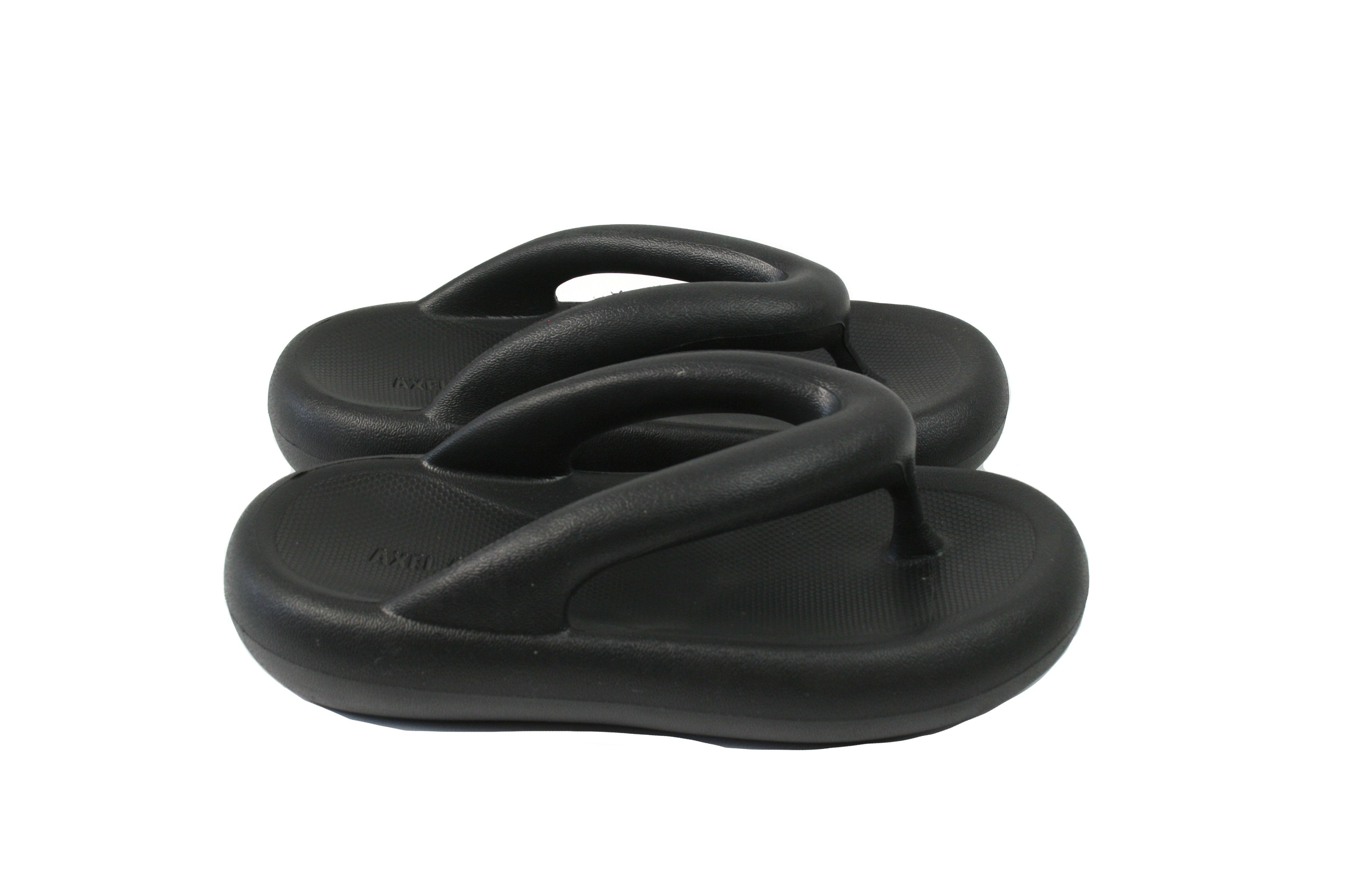 Delta Rubber Massive Flip Flops