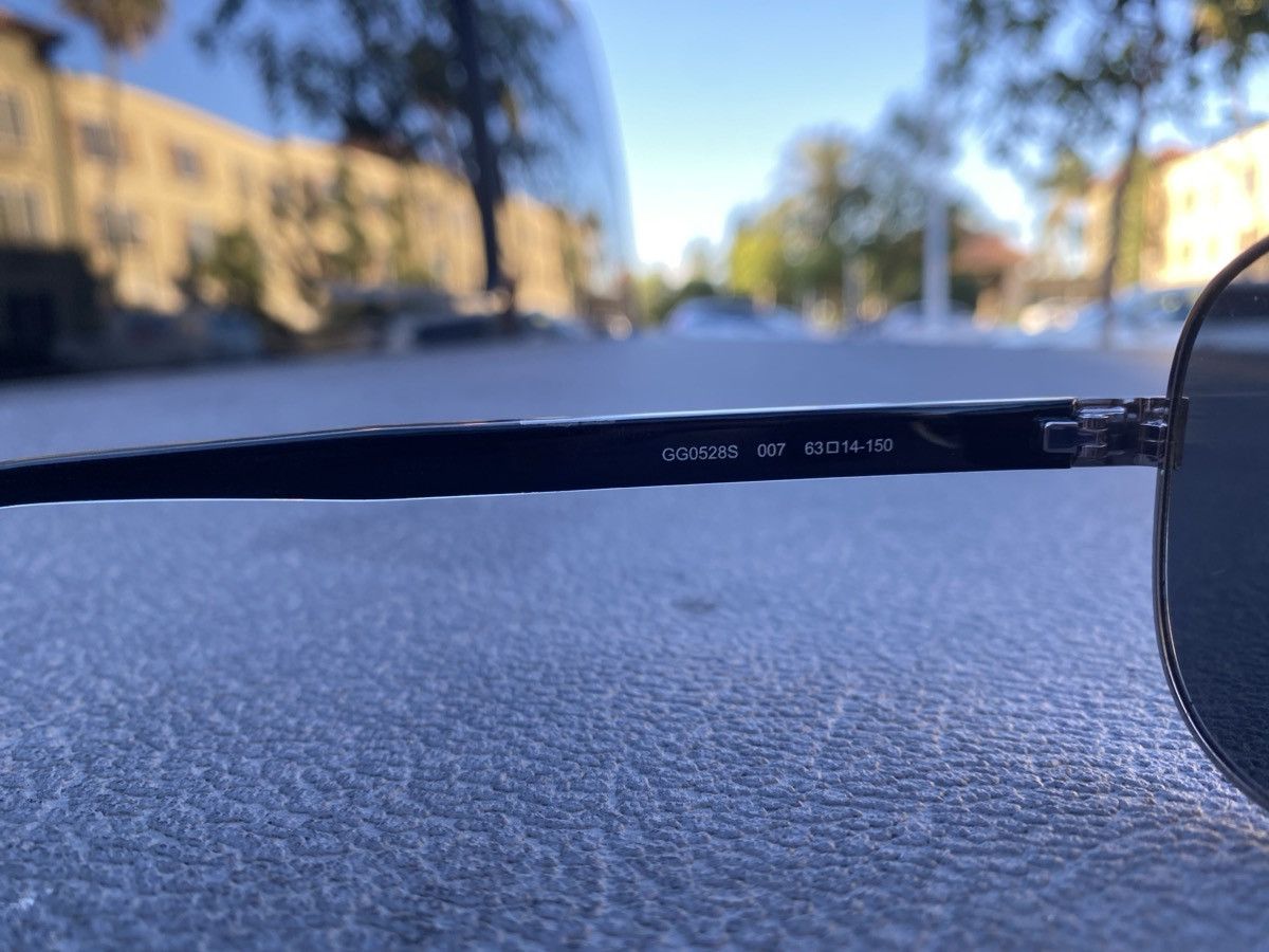 Gucci Gucci GG0528S sunglasses Size 32 - 2 Thumbnail