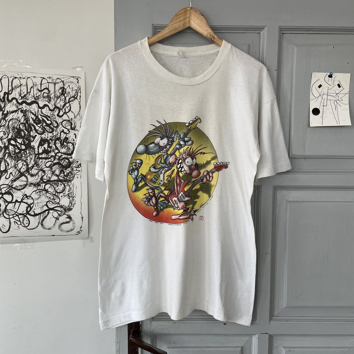 Vintage Vintage Rats playing at guitar Sea-Sax-Sun punk T-shirt Size US XL / EU 56 / 4 - 1 Thumbnail