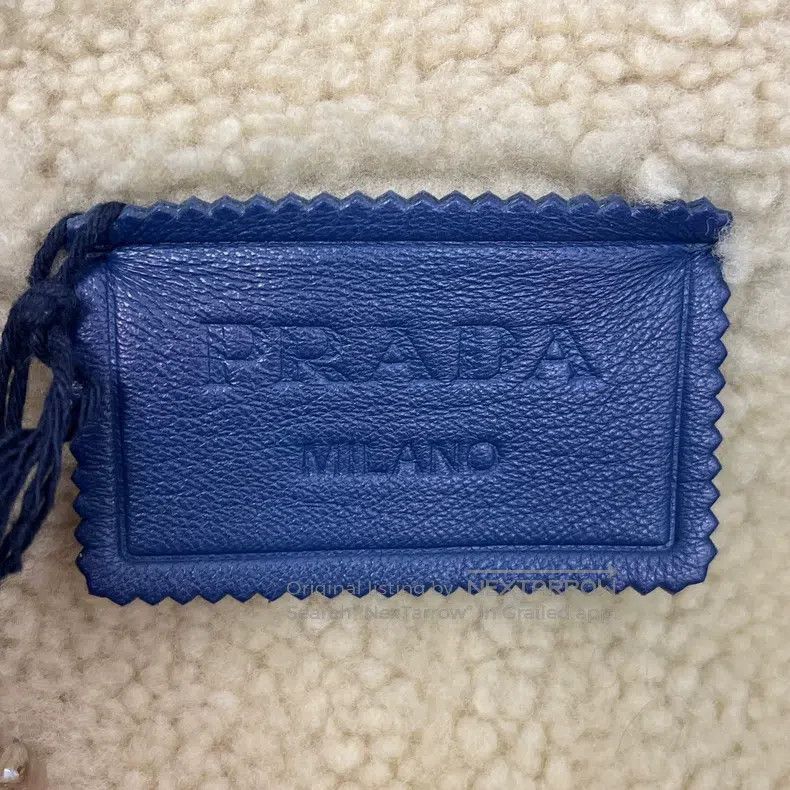 Prada Prada Blue triangle label teddy wool leather made of old f Size US XXS / EU 40 - 5 Thumbnail