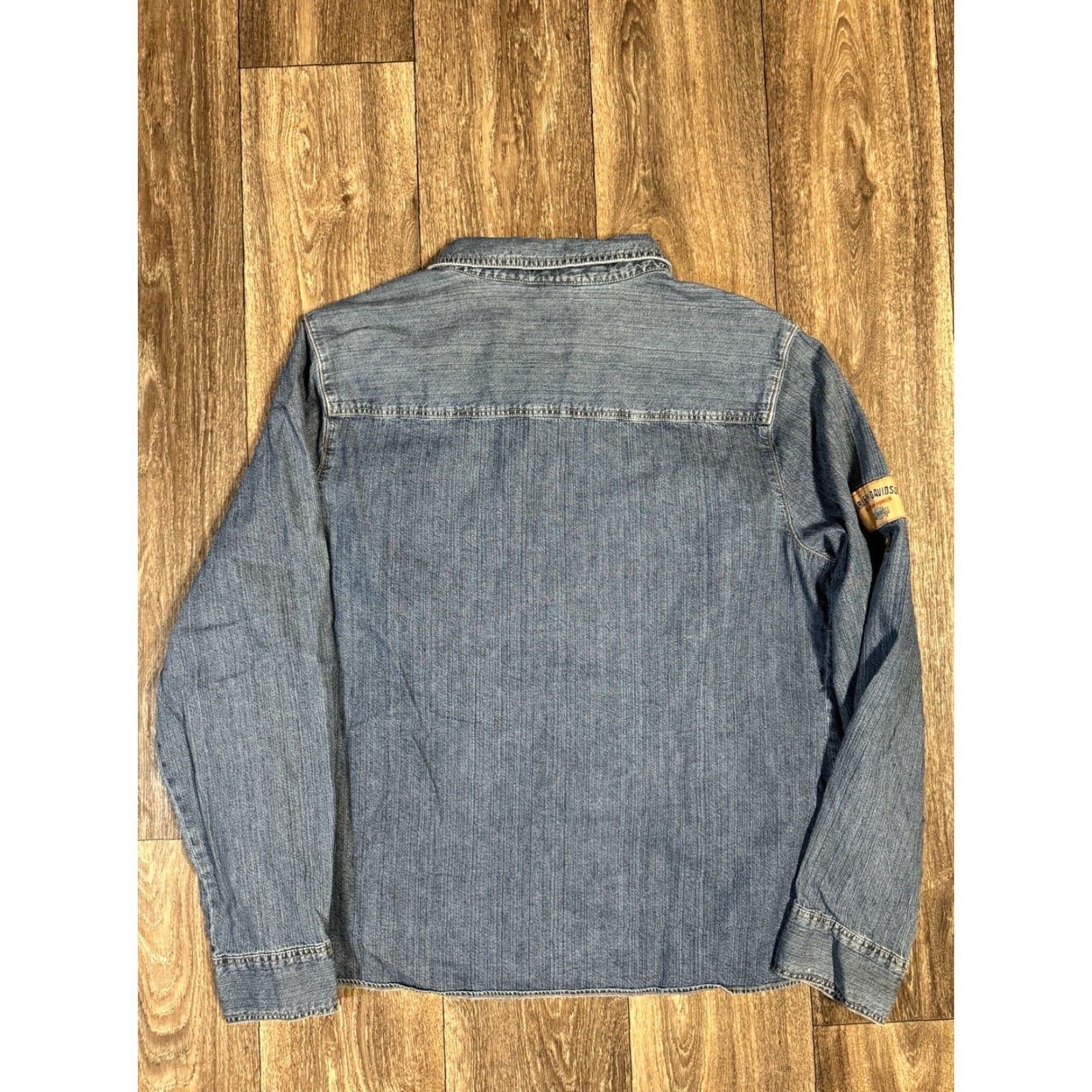 Harley Davidson Harley-Davidson Denim Jean Button-Up Shirt Women 1W Blue 24” Pit to Pit 27” Length (Regular) Size XS / US 0-2 / IT 36-38 - 6 Thumbnail
