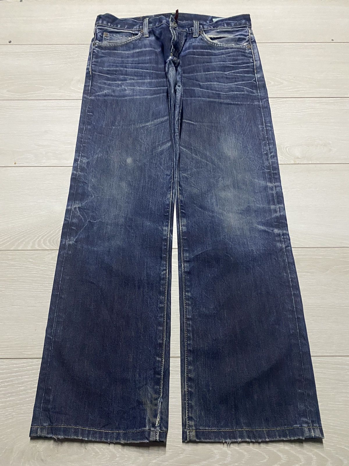 Undercover Vintage Japanese Brand Uniqlo S-002 Distressed Loose Jeans Size US 33 - 1 Thumbnail