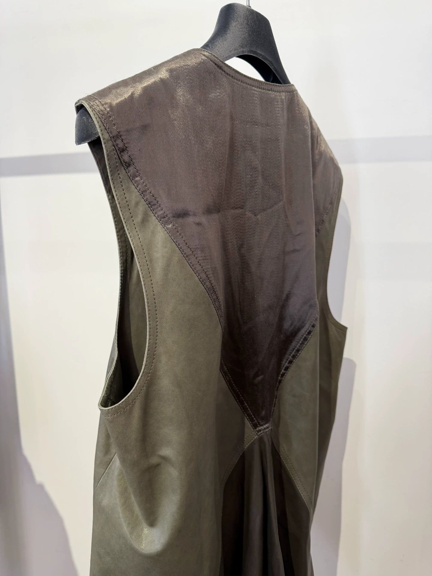 Haider Ackermann Haider Ackermann grey-green sheepskin vest Size M / US 6-8 / IT 42-44 - 3 Thumbnail