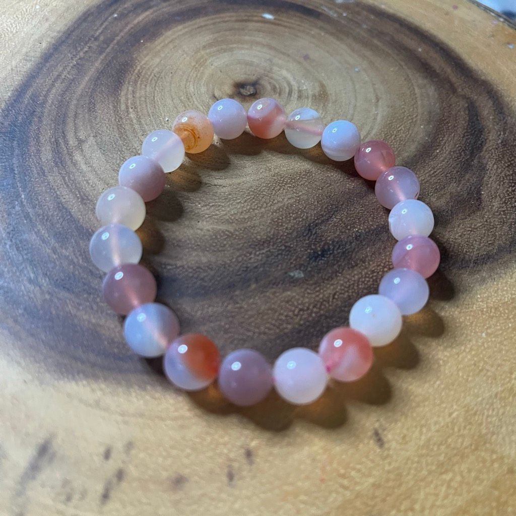 Other Yuan yuan Agate bracelet striped layers light rainbow colors stretch 10mm 7.5” natural crystal Size ONE SIZE - 2 Thumbnail