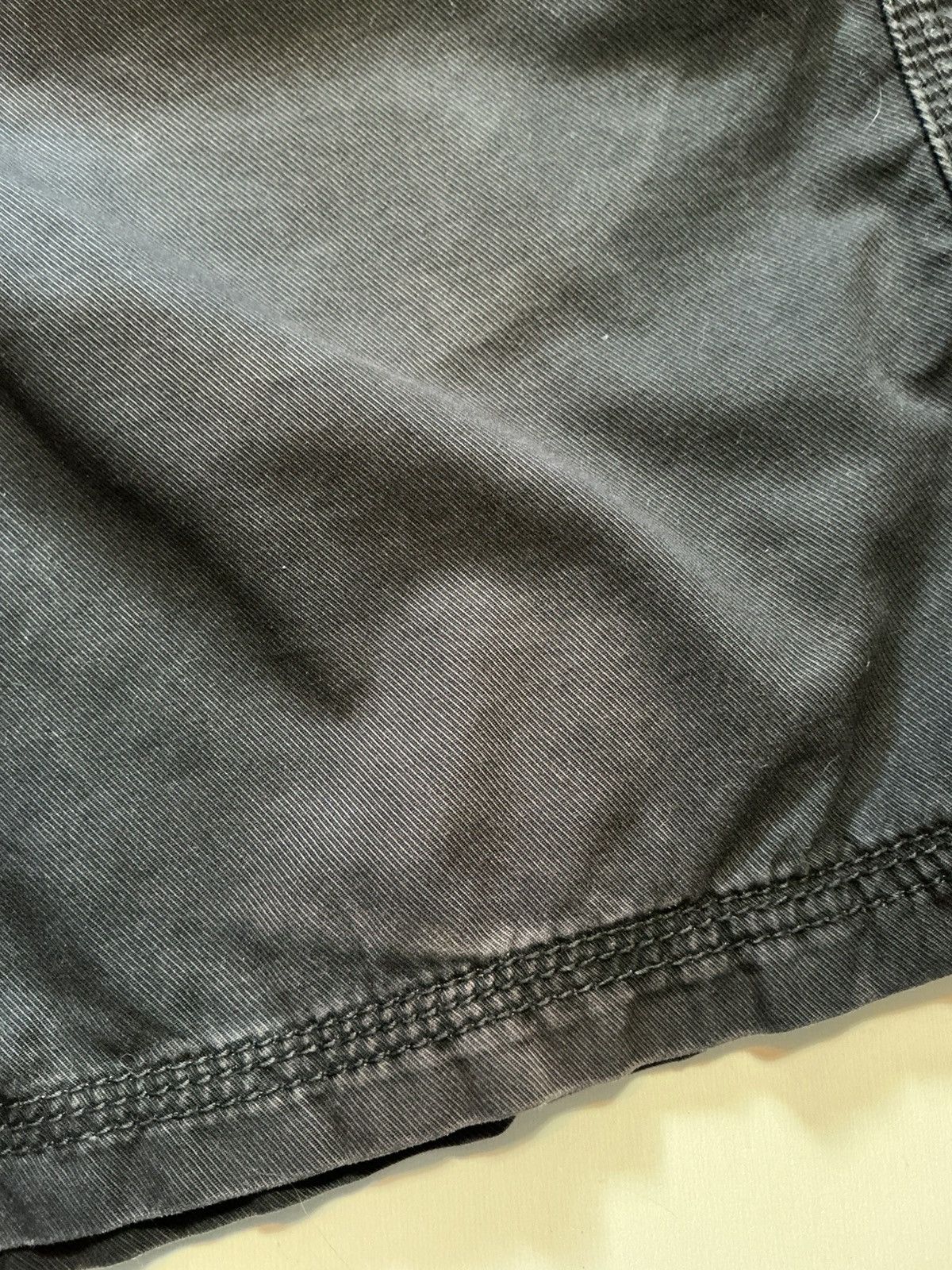 John Varvatos John Varvatos Star USA Midnight Flat Front 8" Inseam Shorts Size US 32 / EU 48 - 7 Thumbnail