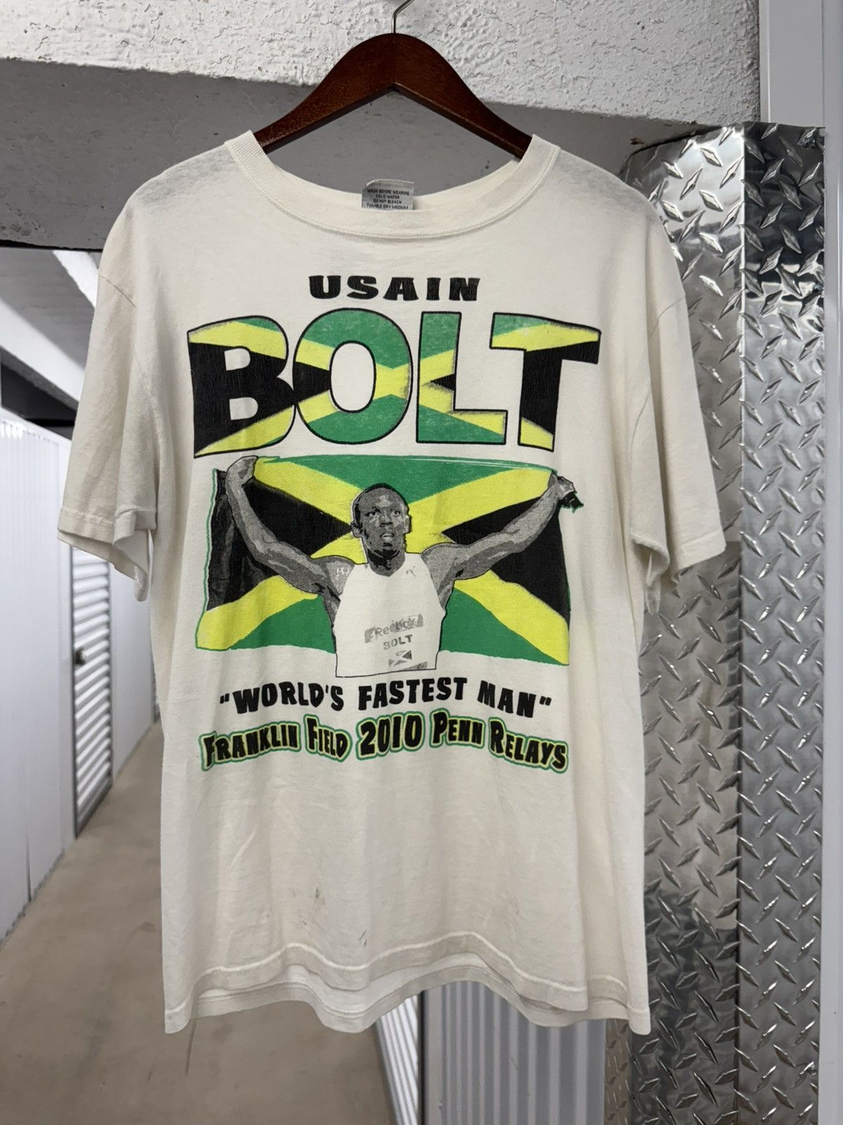 Vintage 2010 Usain Bolt Worlds Fastest Man Franklin Field Shirt Size US M / EU 48-50 / 2 - 1 Thumbnail
