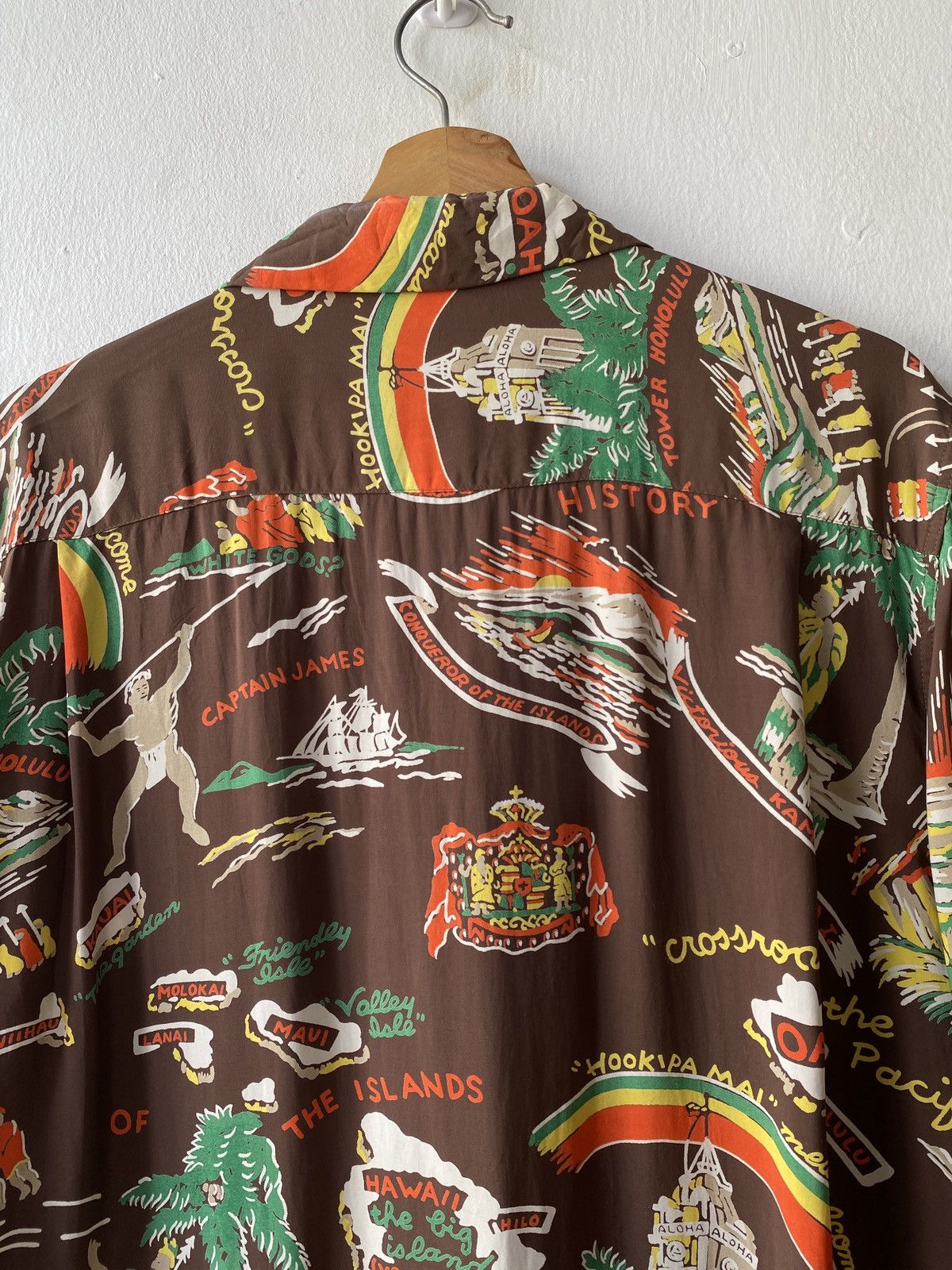 Japanese Brand × Sun Surf Allen & Hanson Brown History Of The Island Hawaiian Shirt Size US L / EU 52-54 / 3 - 13 Thumbnail