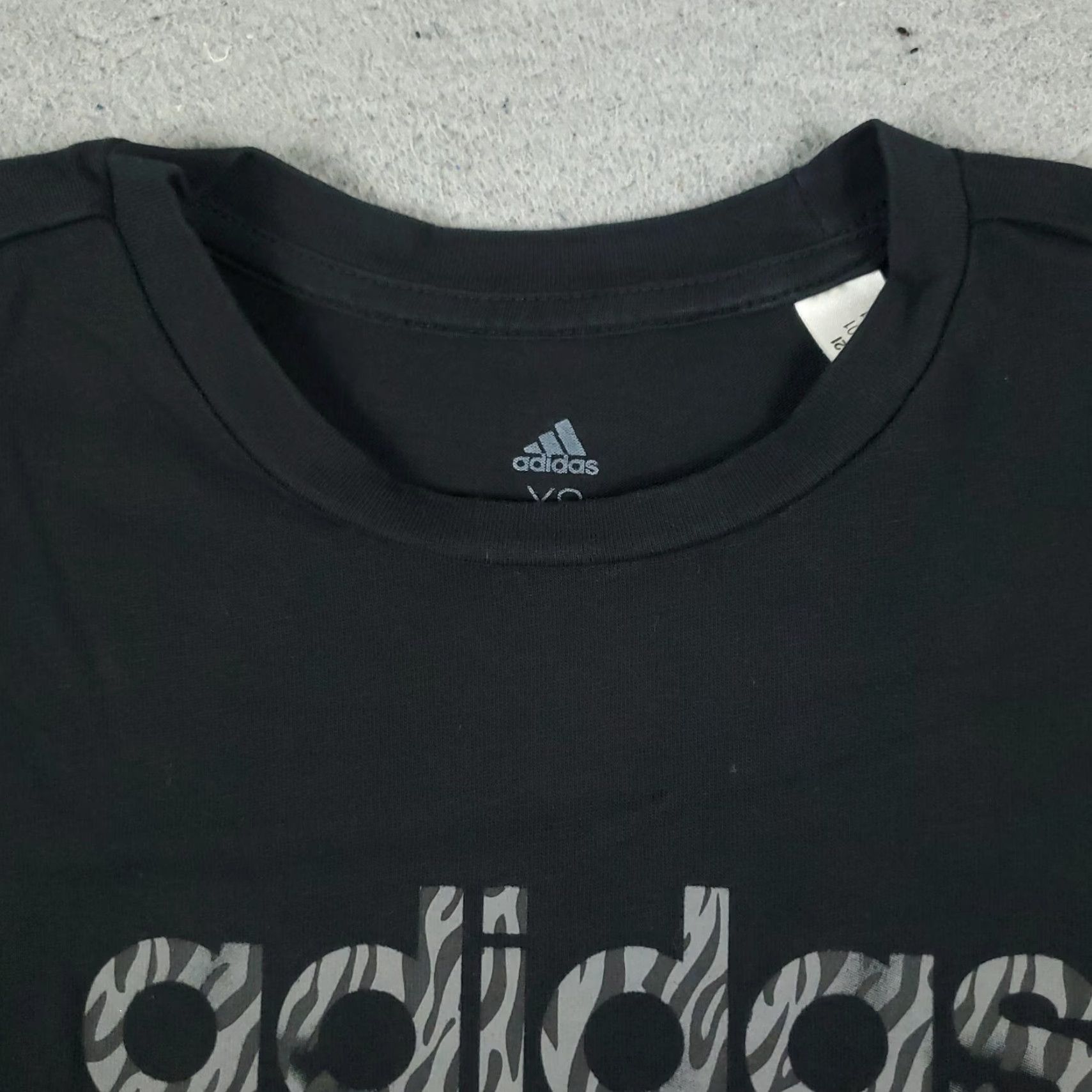 Adidas Adidas T Shirt Mens XS Black Logo Casual Short Sleeve Adult XS Black Adidas Shirt Adult XS Black Logo Modern Sports Size US XS / EU 42 / 0 - 3 Thumbnail