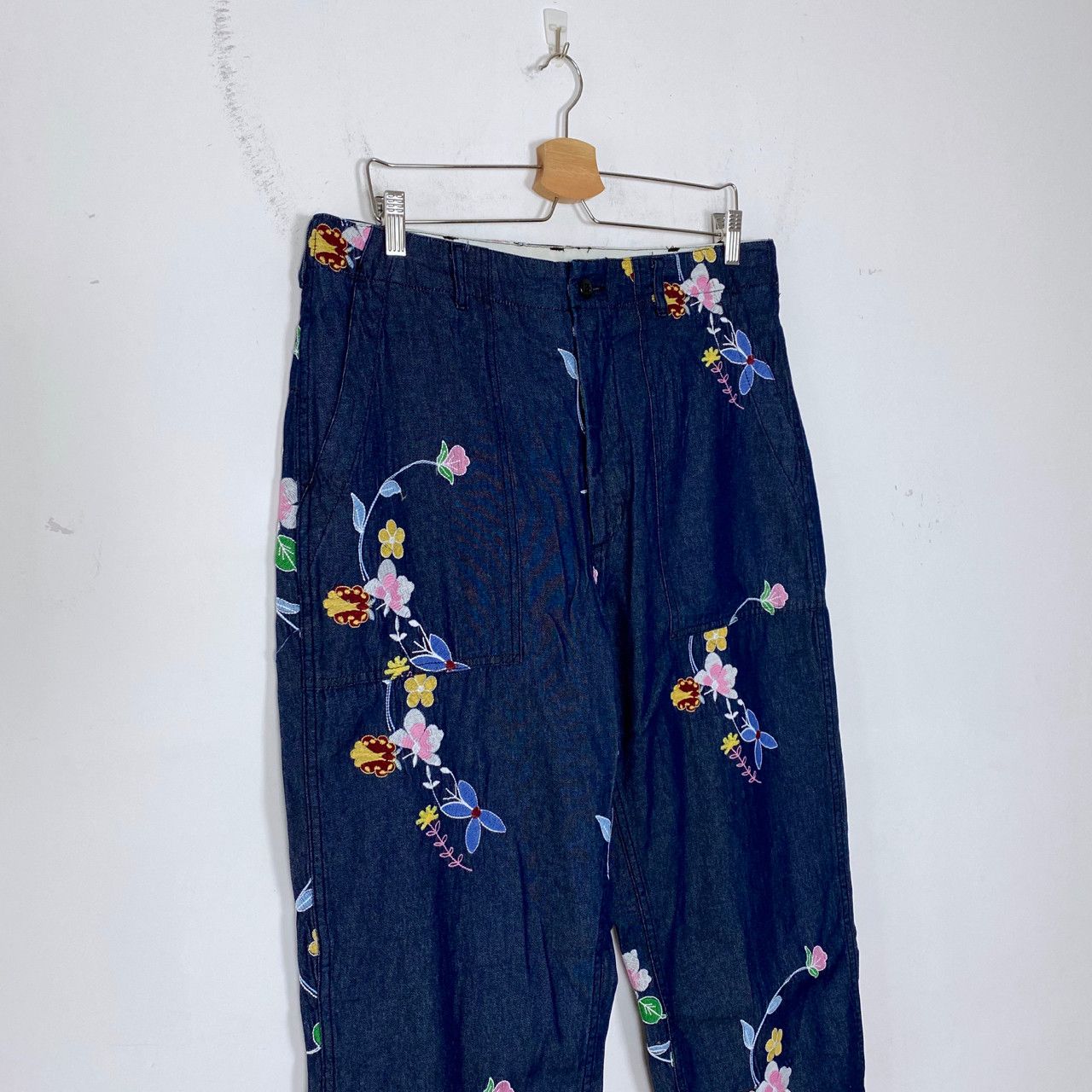 Engineered Garments INDIGO DENIM FLORAL EMBROIDERY FATIGUE PANT Size US 34 / EU 50 - 3 Thumbnail