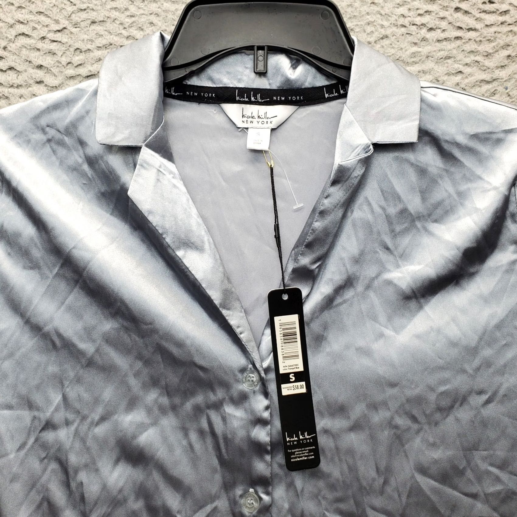 Nicole Miller Nicole Miller Shirt Womens S Gray Satin Stretch Short Sleeve Lapel Button Up Size S / US 4 / IT 40 - 5 Thumbnail