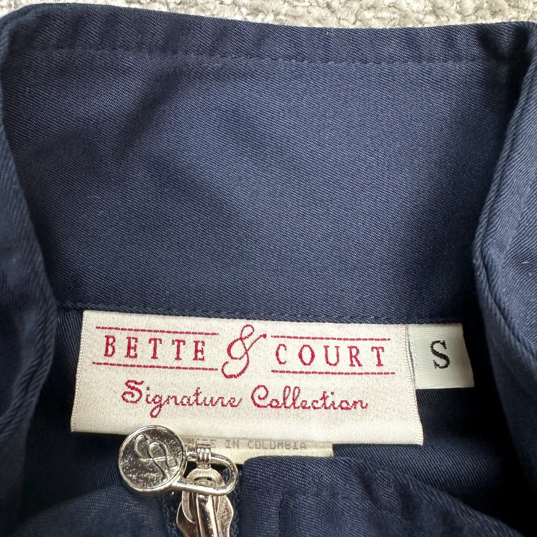 Vintage bet te & court Relaxed Fit 1/2 Zip Jacket Womens Small Navy Blue Raglan Sleeve Shirt Size S / US 4 / IT 40 - 5 Thumbnail
