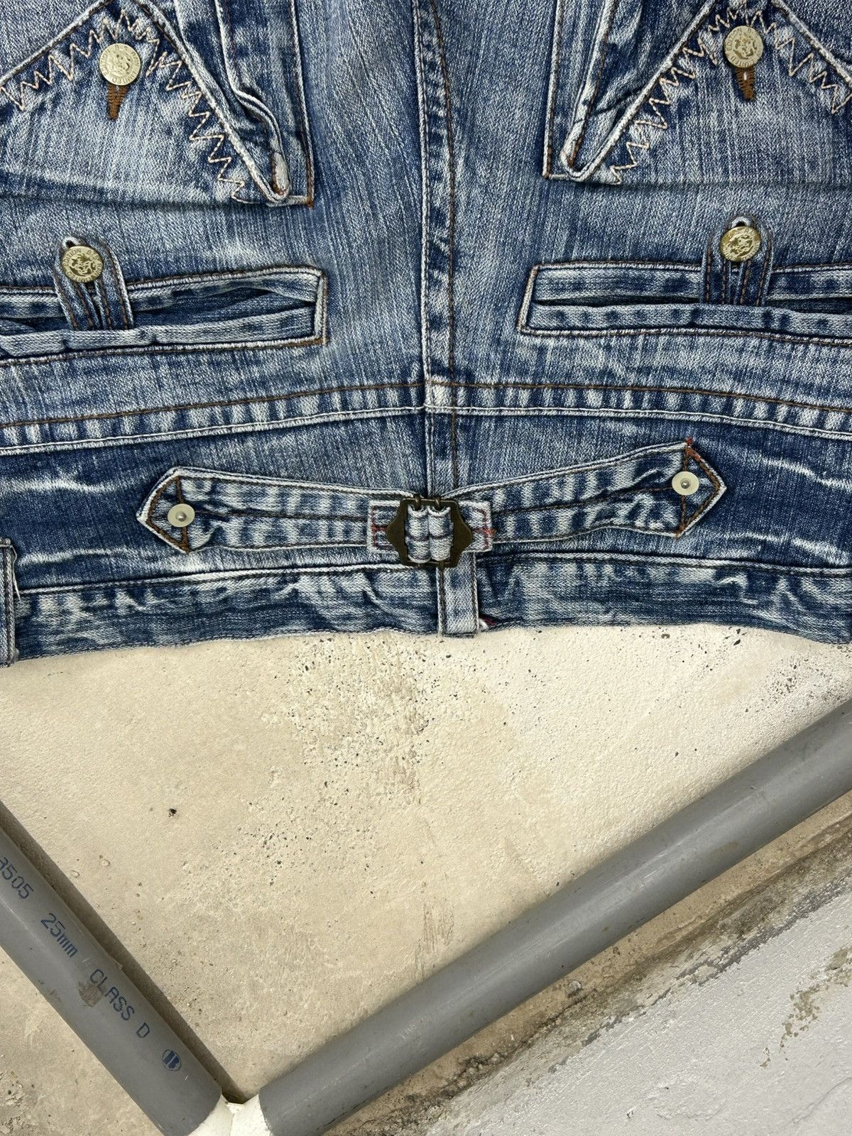 Raw United Edition Japan Washed Buckle Handkerchief Pocket