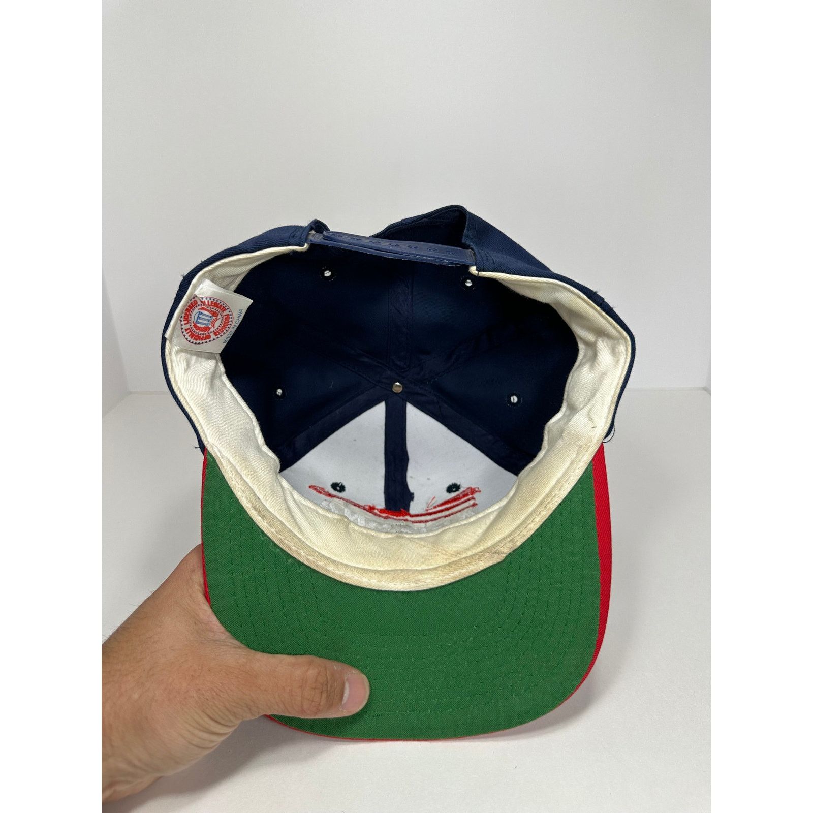NCAA × Vintage Vintage Arizona Wildcats 1990s Wavy Script Snapback Hat Size ONE SIZE - 5 Thumbnail