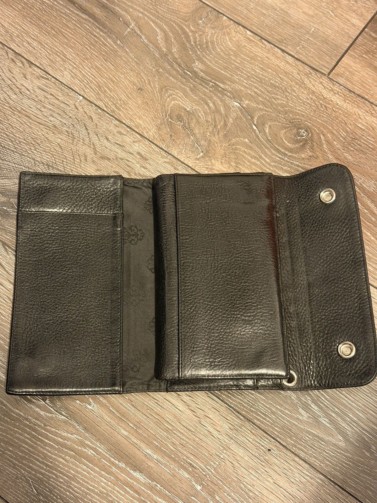 Chrome Hearts Wave wallet heavy leather silver cross snap Size ONE SIZE - 7 Thumbnail