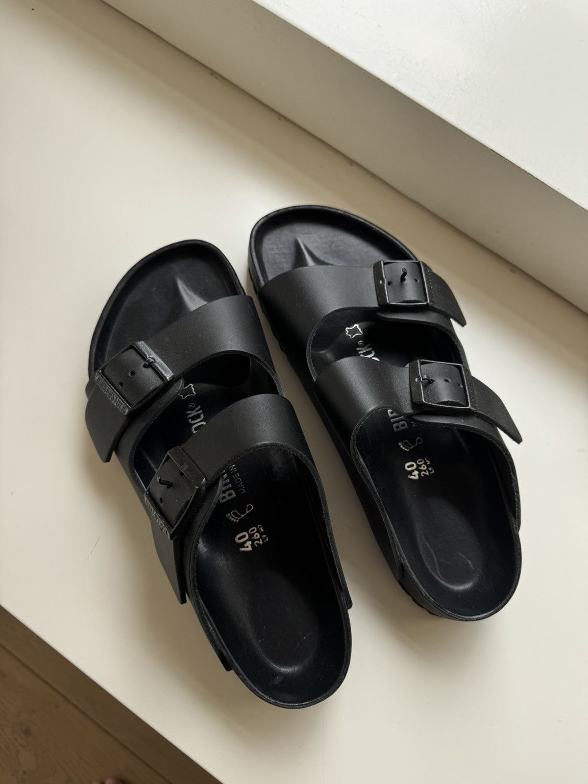 Birkenstock Birkenstock black sandals Size US 9 / IT 39 - 1 Thumbnail