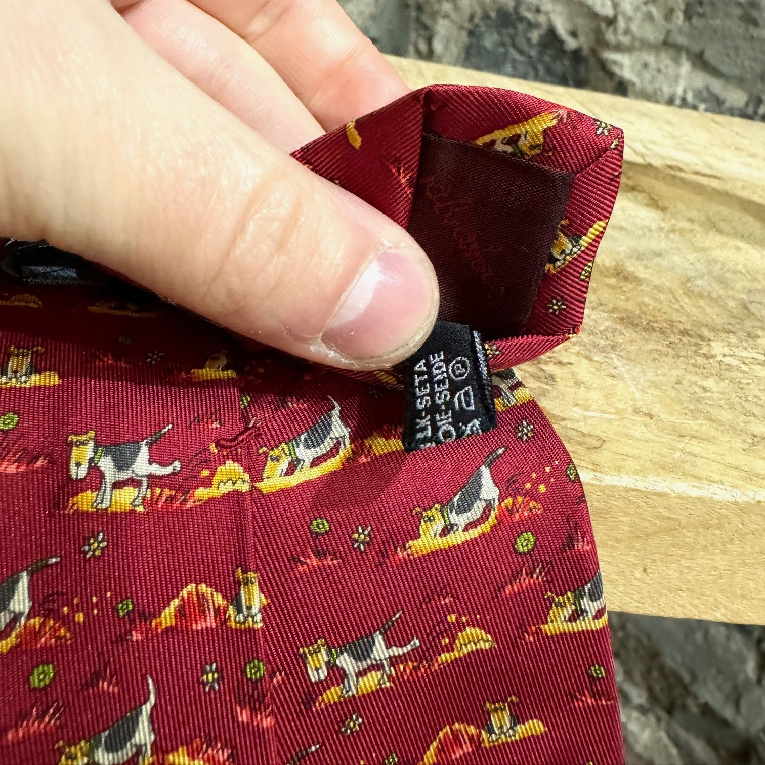 Salvatore Ferragamo Salvatore Ferragamo Dogs Prints Red Silk Tie Size ONE SIZE - 5 Thumbnail