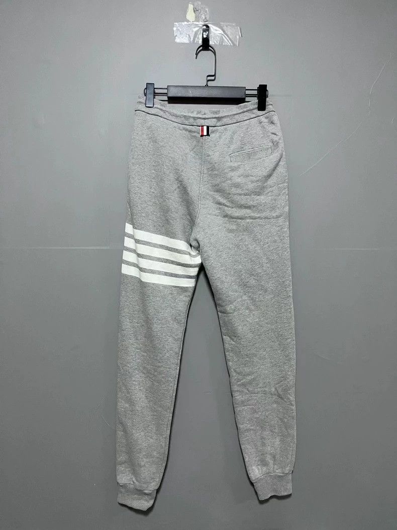 Thom Browne Thom browne Size1 Four-bar sweatpants Size US 27 - 2 Thumbnail