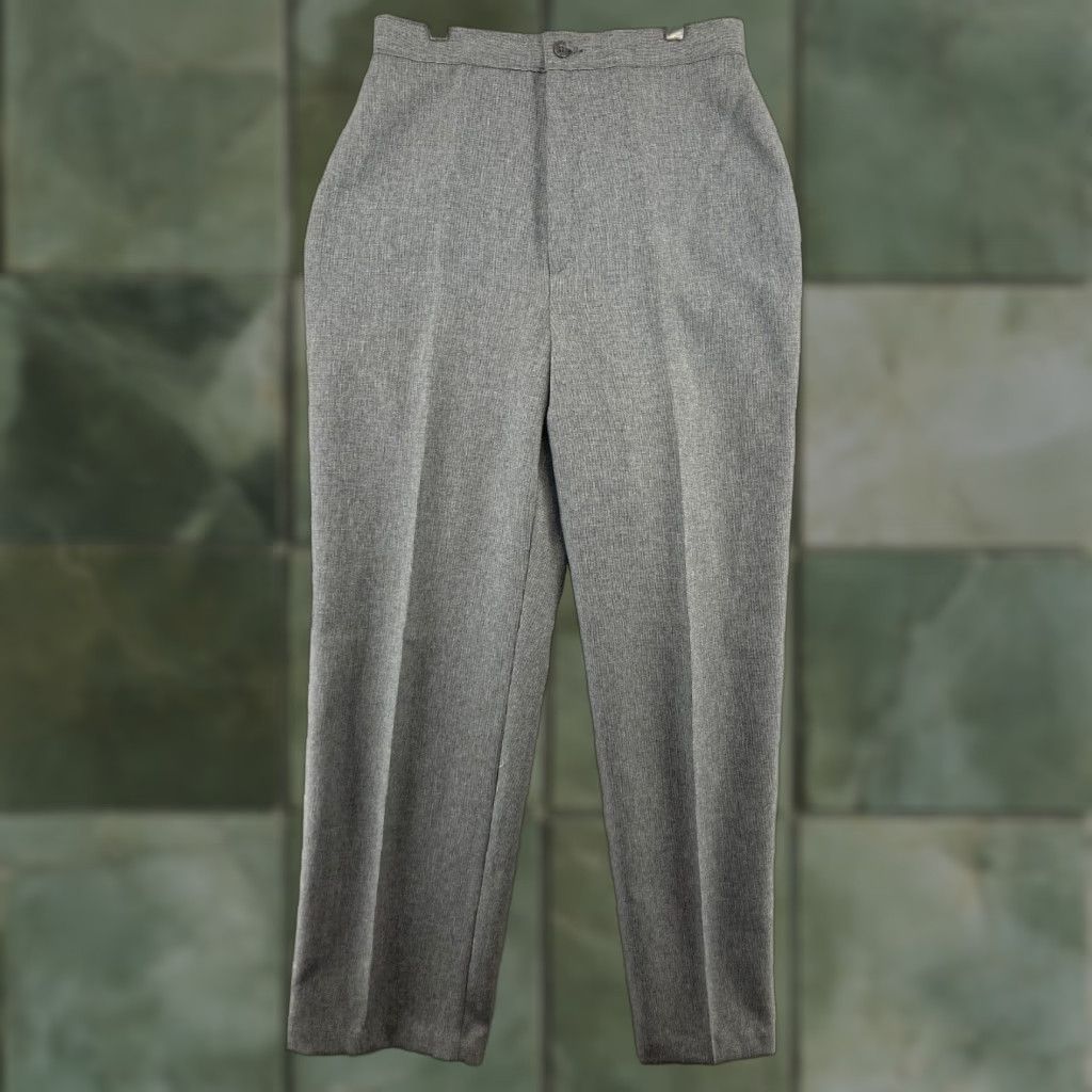 Levi's VINTAGE Levi's Pants 16 Black Check Trousers Women 31 Inseam 28 In Waist Classic Fit 80s 90s Dress Pants Size 38" / US 16 / IT 52 - 1 Thumbnail