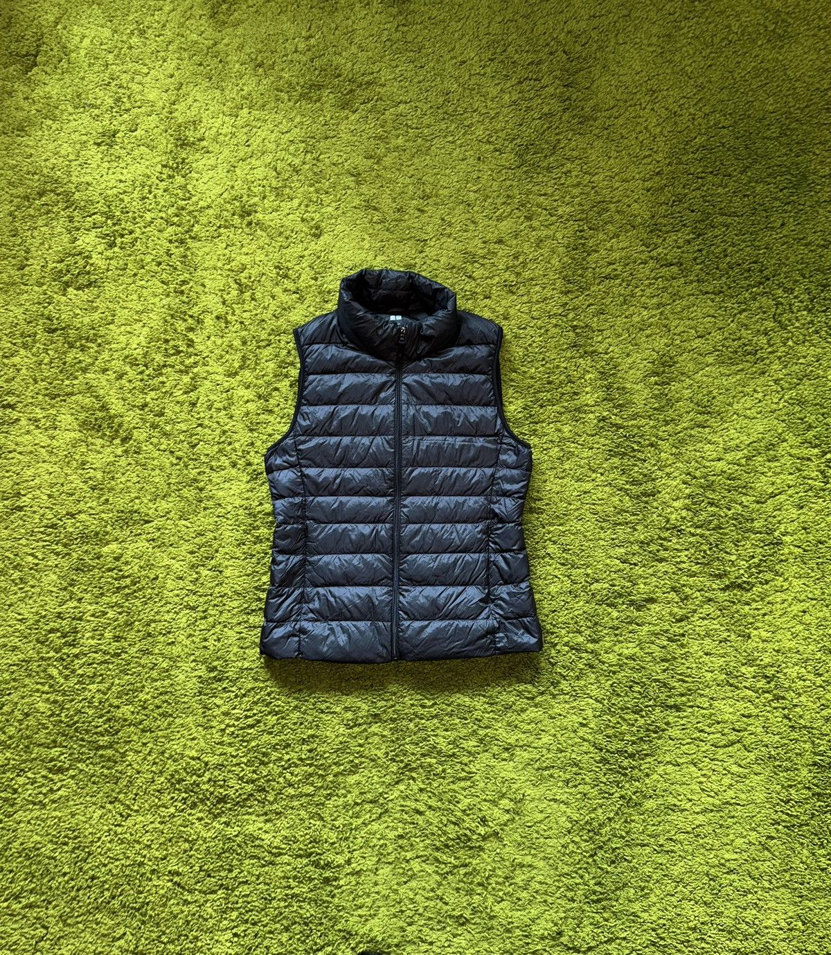 Japanese Brand × Uniqlo 🇯🇵 Uniqlo down puffer vest gilet Size S / US 4 / IT 40 - 1 Thumbnail