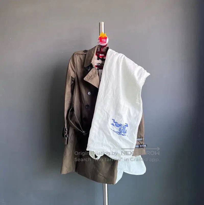 Burberry Burberry Khaki Women's Trench Coat Size S. Size S / US 4 / IT 40 - 2 Thumbnail
