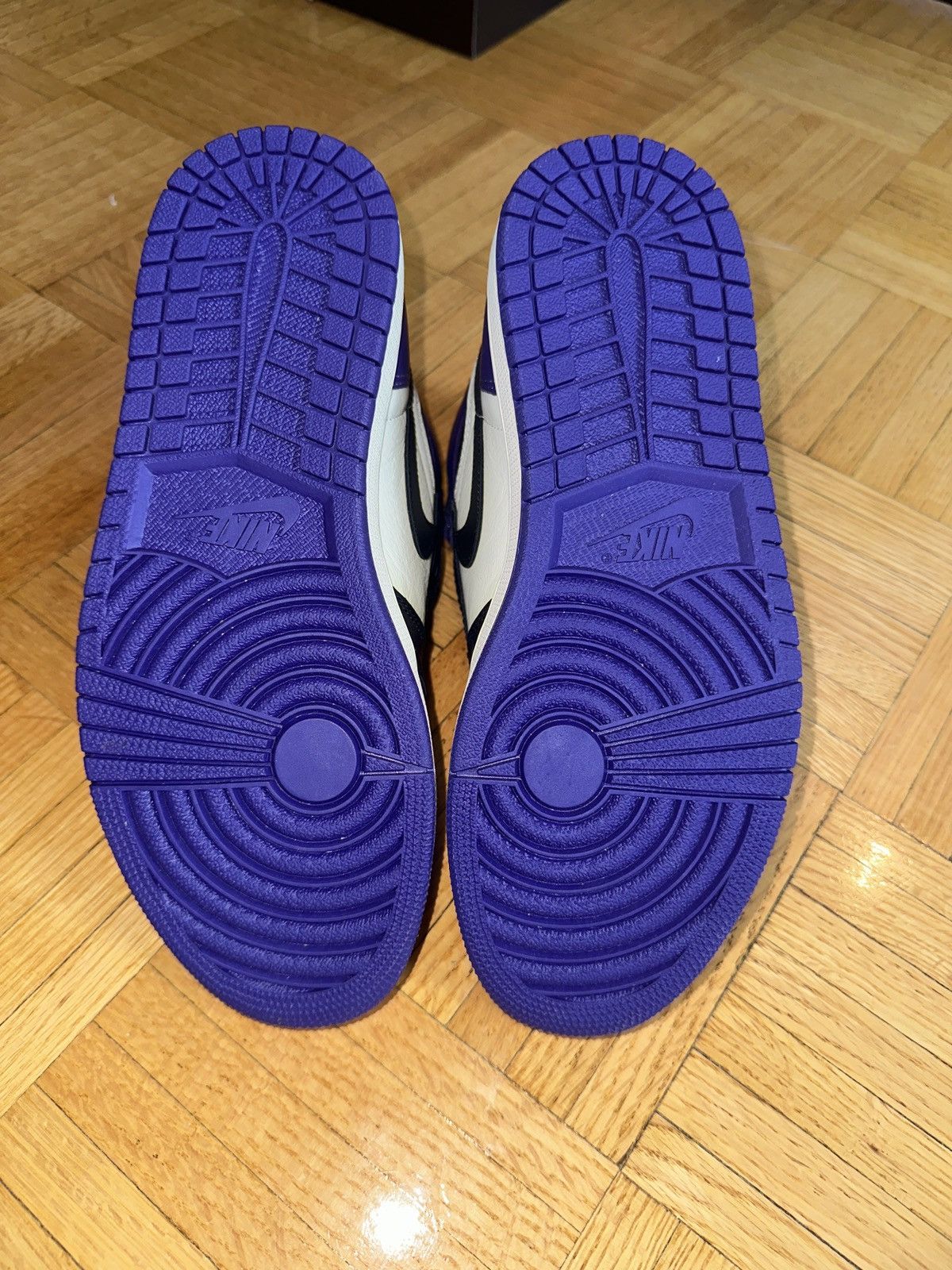 Jordan Brand Jordan 1 Court Purple 1.0 Size 9.5 Size US 9.5 / EU 42-43 - 5 Thumbnail